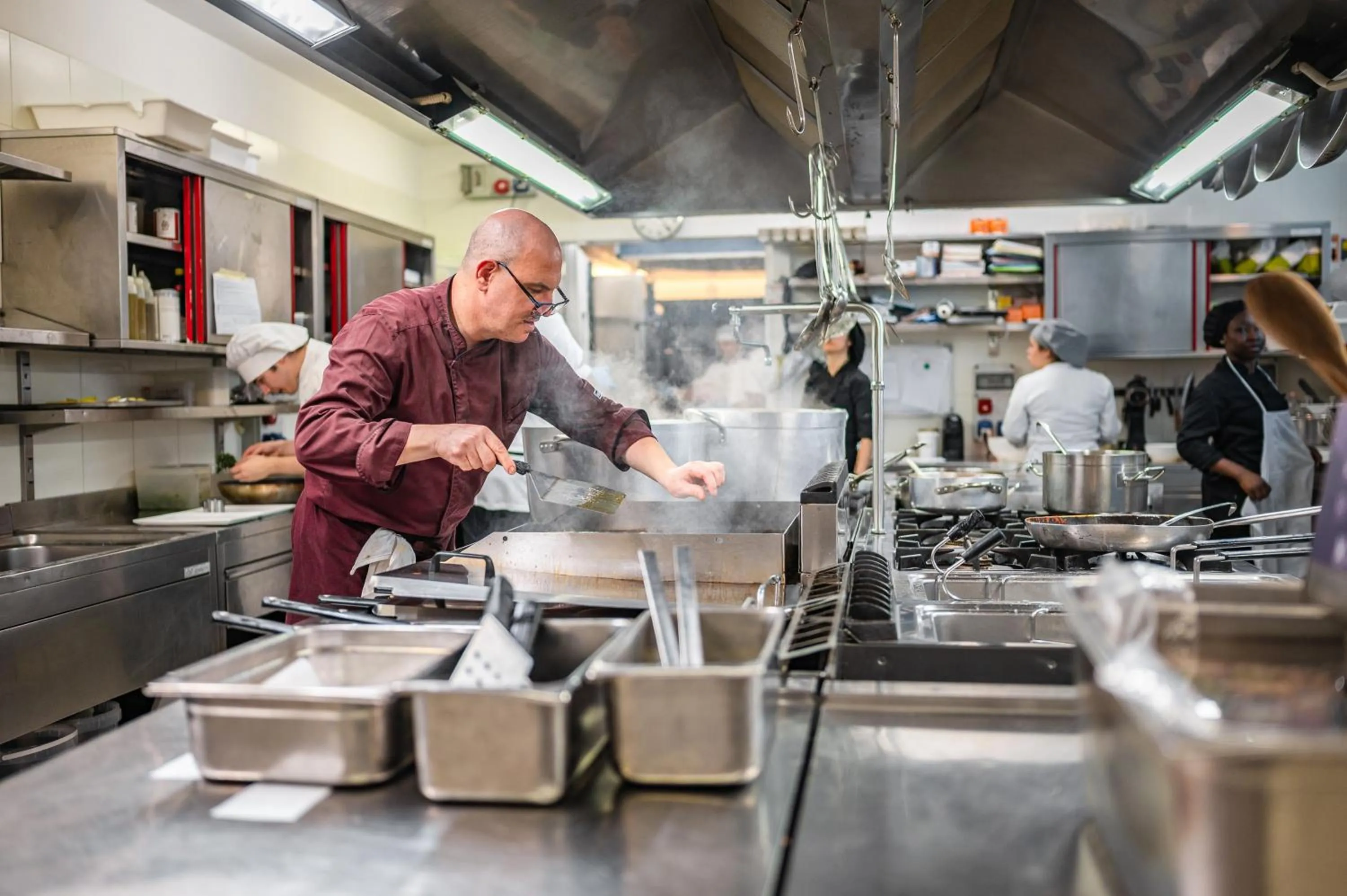 Restaurant/places to eat in Hotel Europa