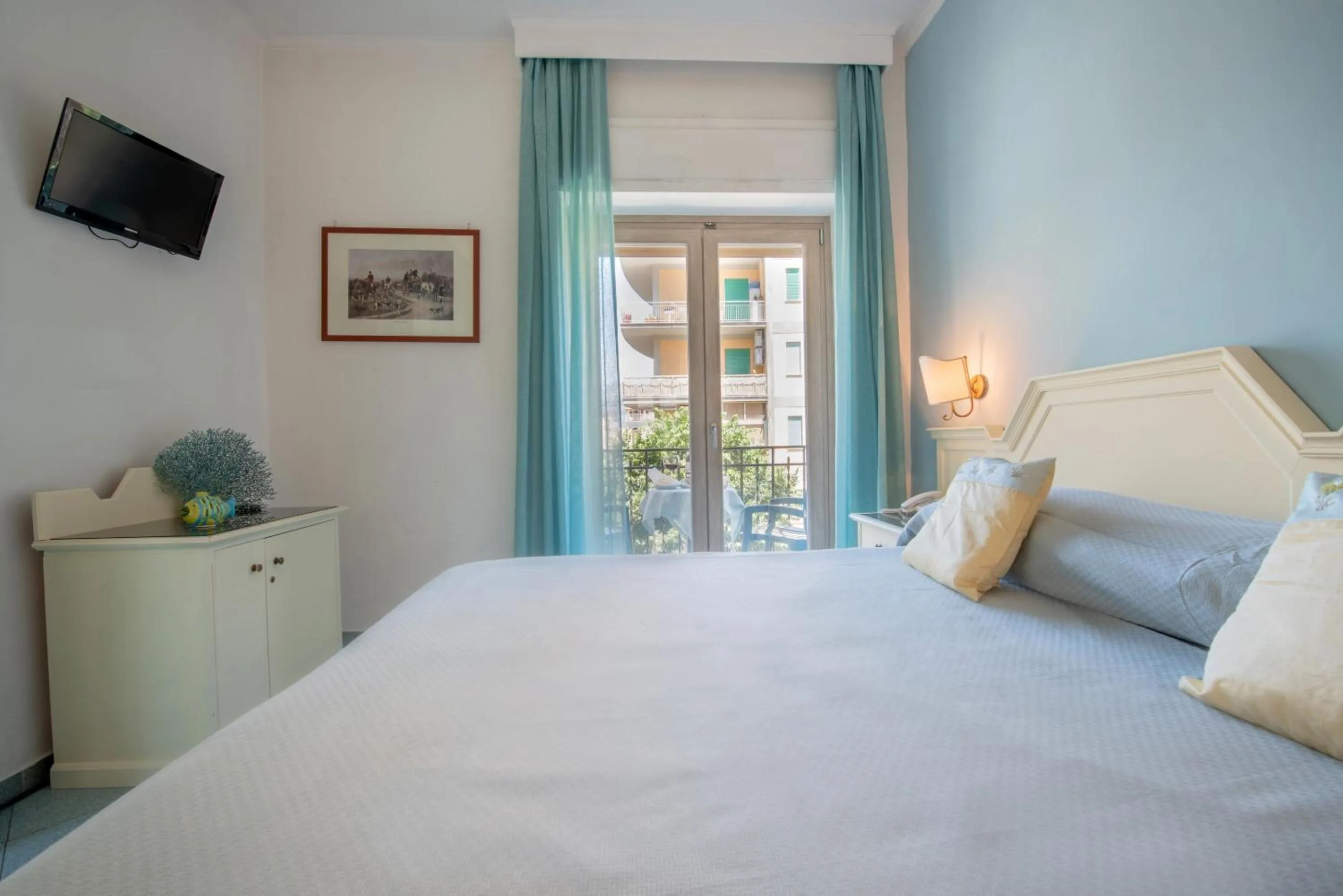 Bed in Hotel Ascot Sorrento