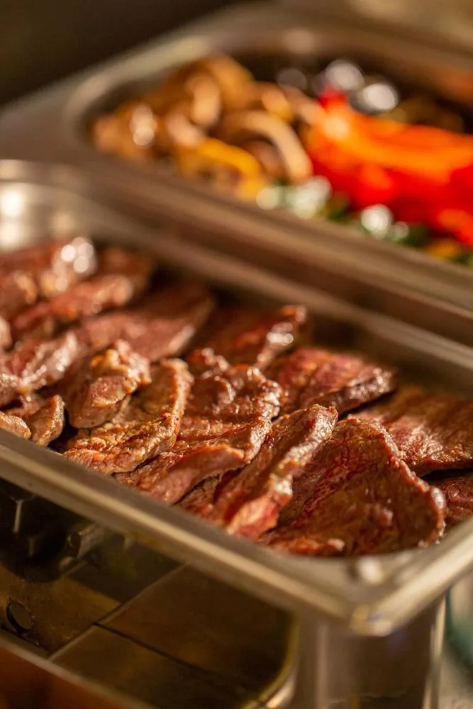 Restaurant/places to eat in Park-Hotel Golosievo