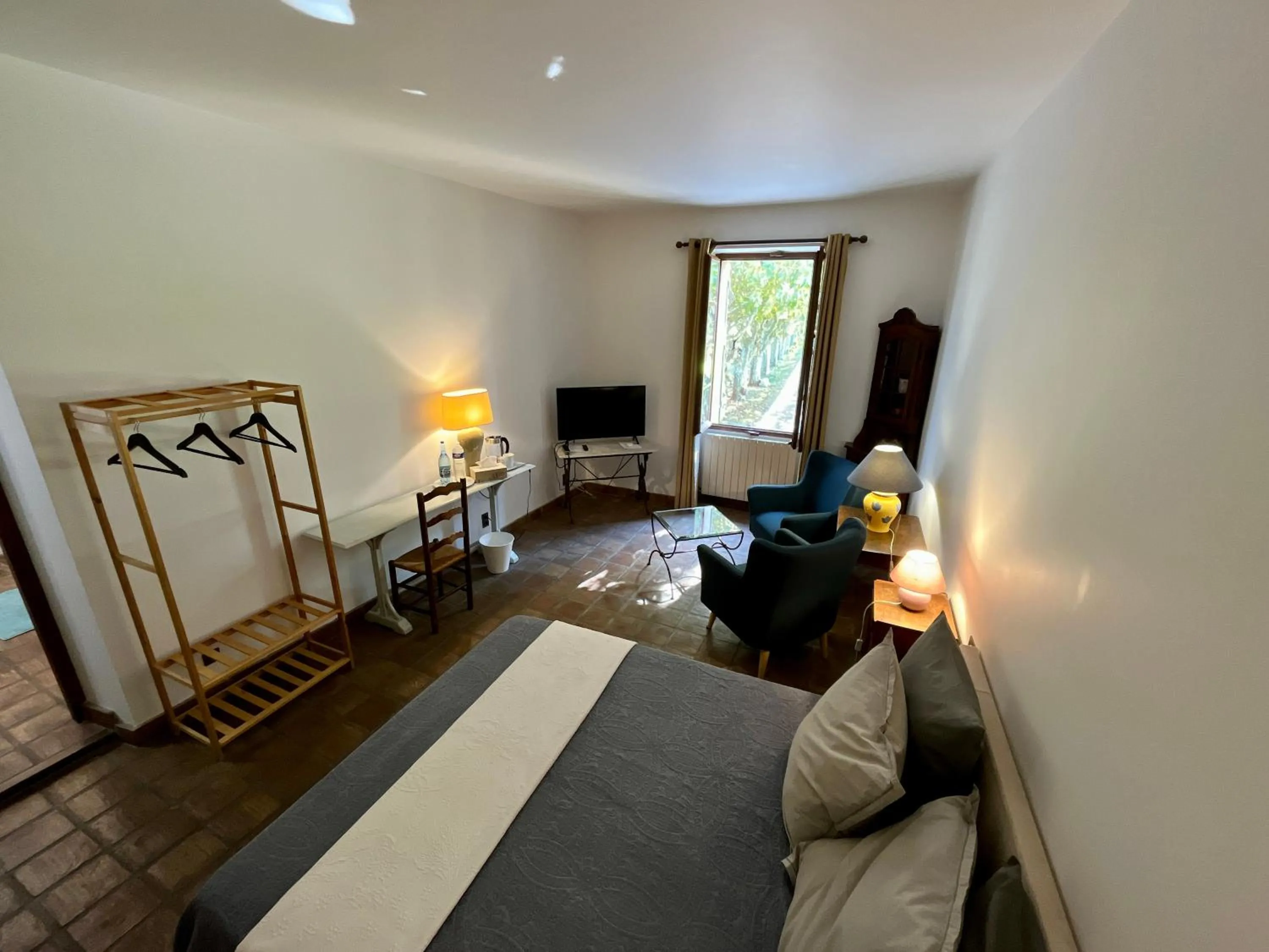 Bedroom, Bed in Le Mas Saint Jacques