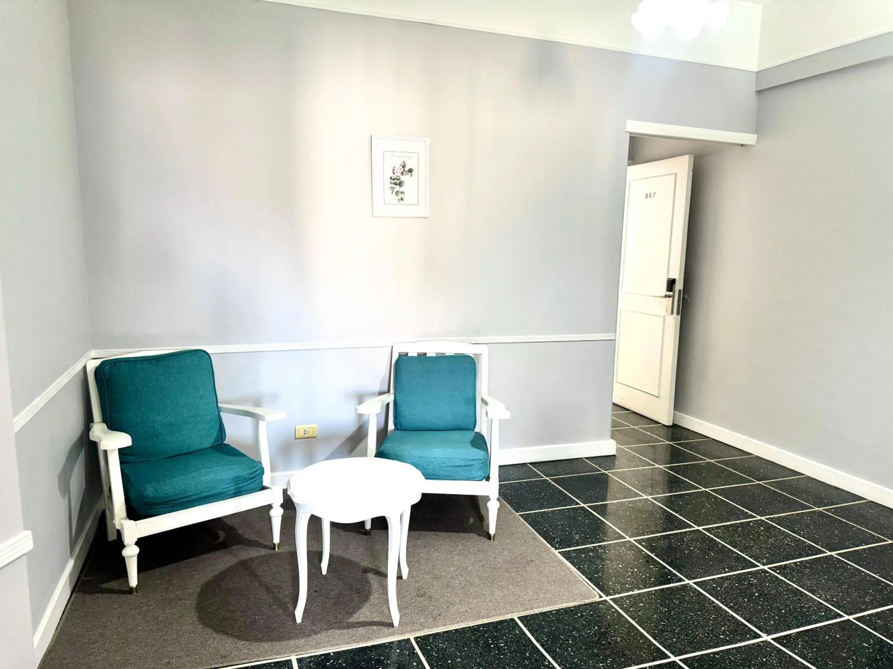 Living room in Hotel Lyon by MH