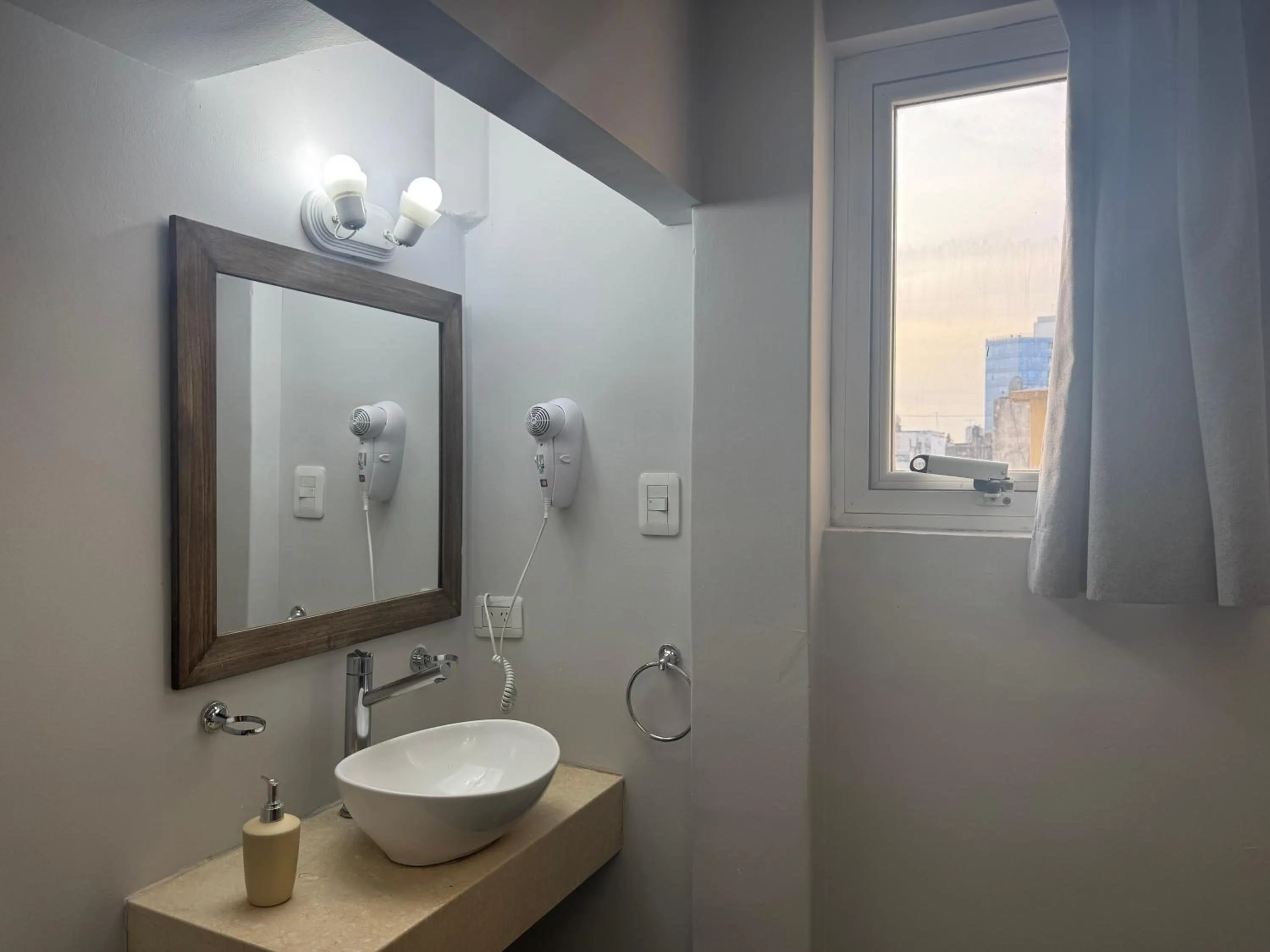 Bathroom in Hotel Lyon by MH