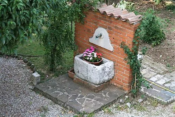 Garden in B&B Il Glicine