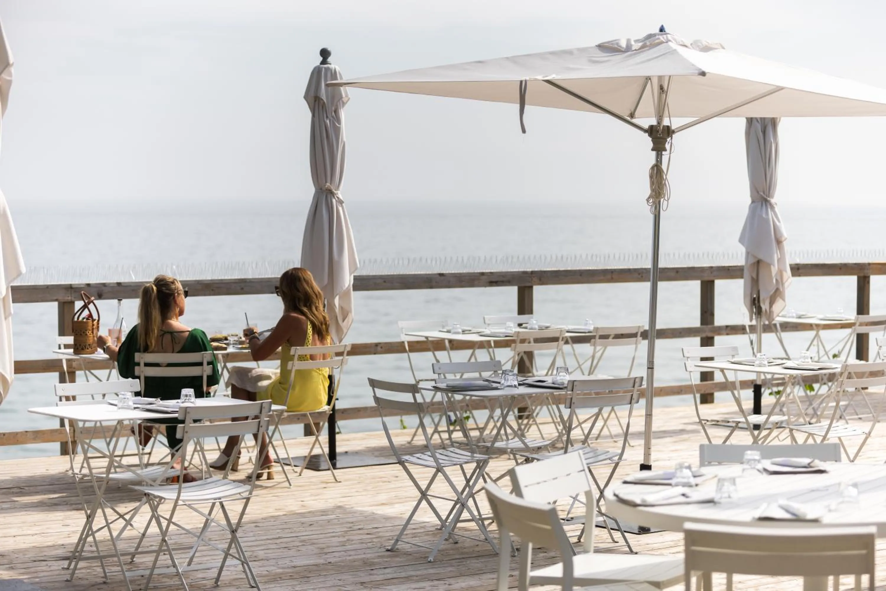 Restaurant/places to eat in The Lakeside Prince Edward County