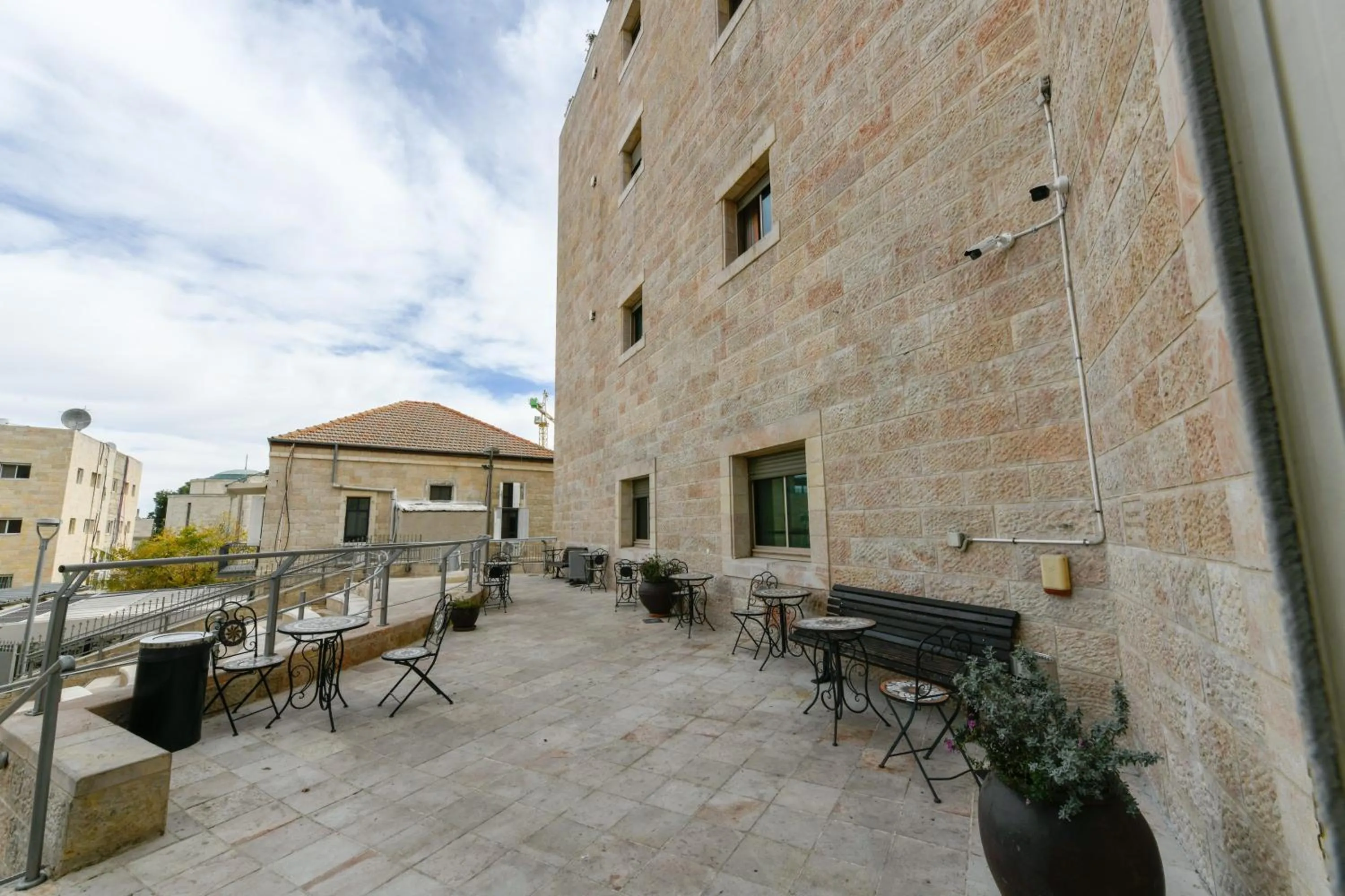 Patio in HI Agron - Jerusalem Hostel