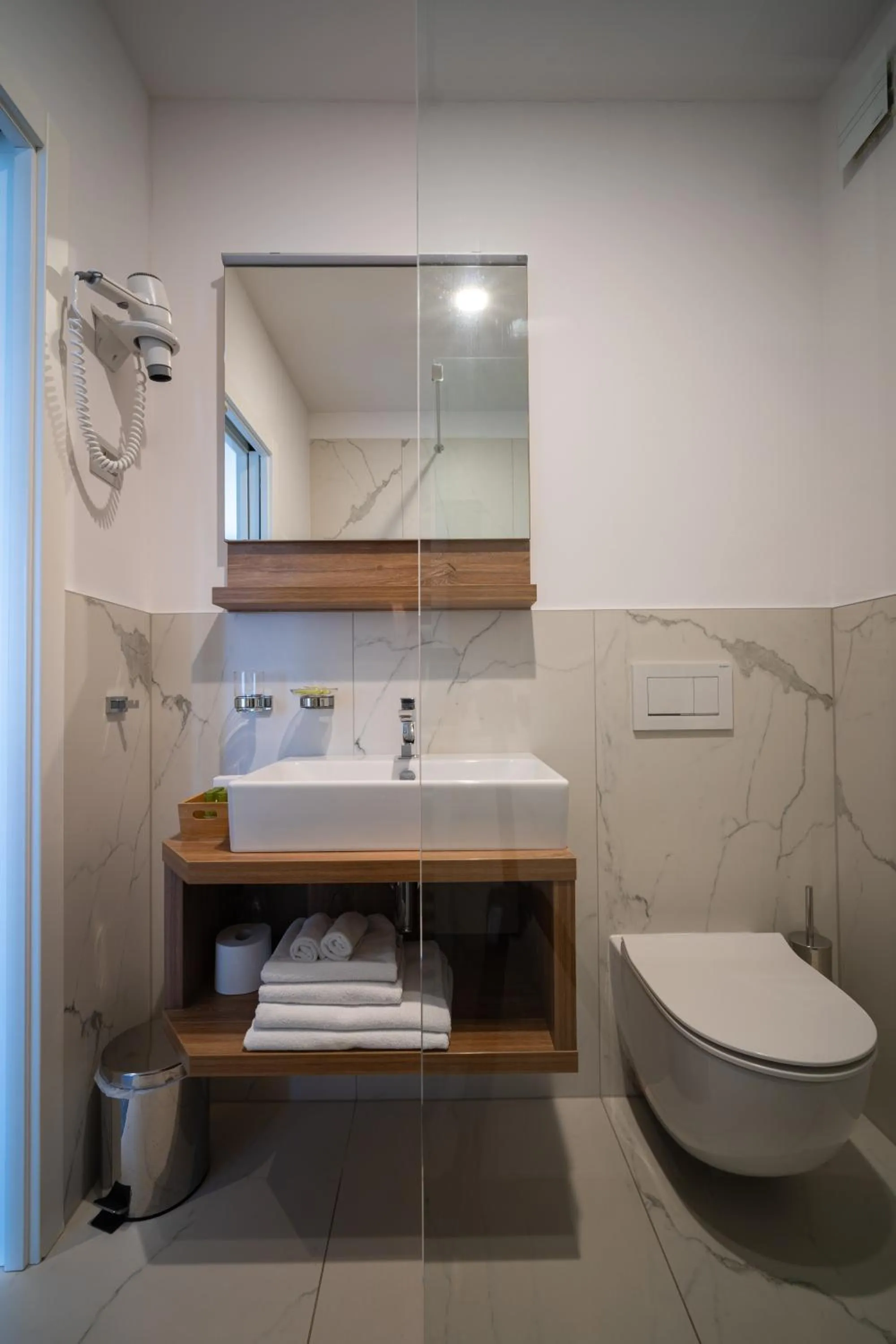 Shower in Residence Vaal