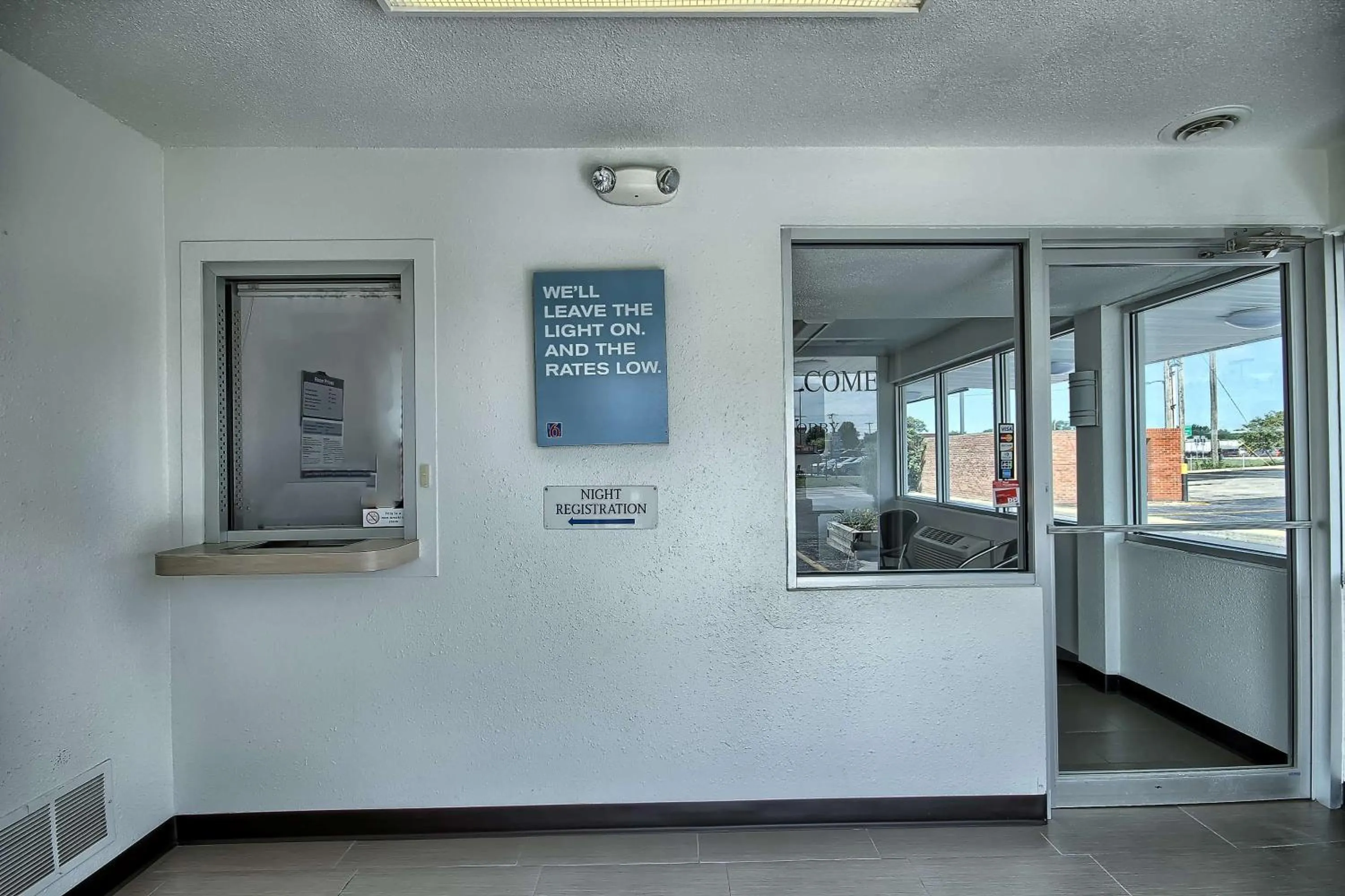 Lobby or reception in Motel 6-Lima, OH