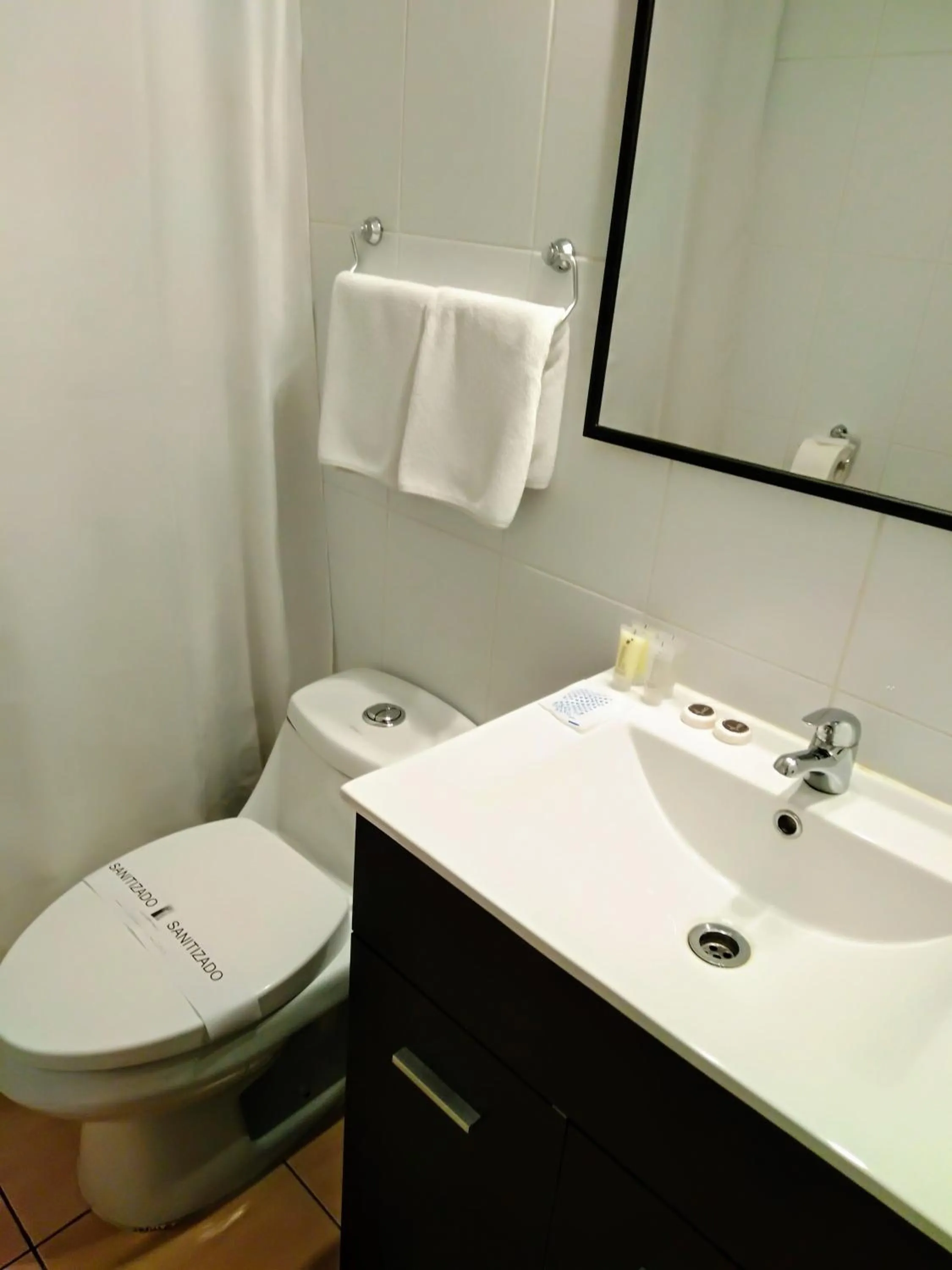 Bathroom in KU Hotel Turismo Temuco