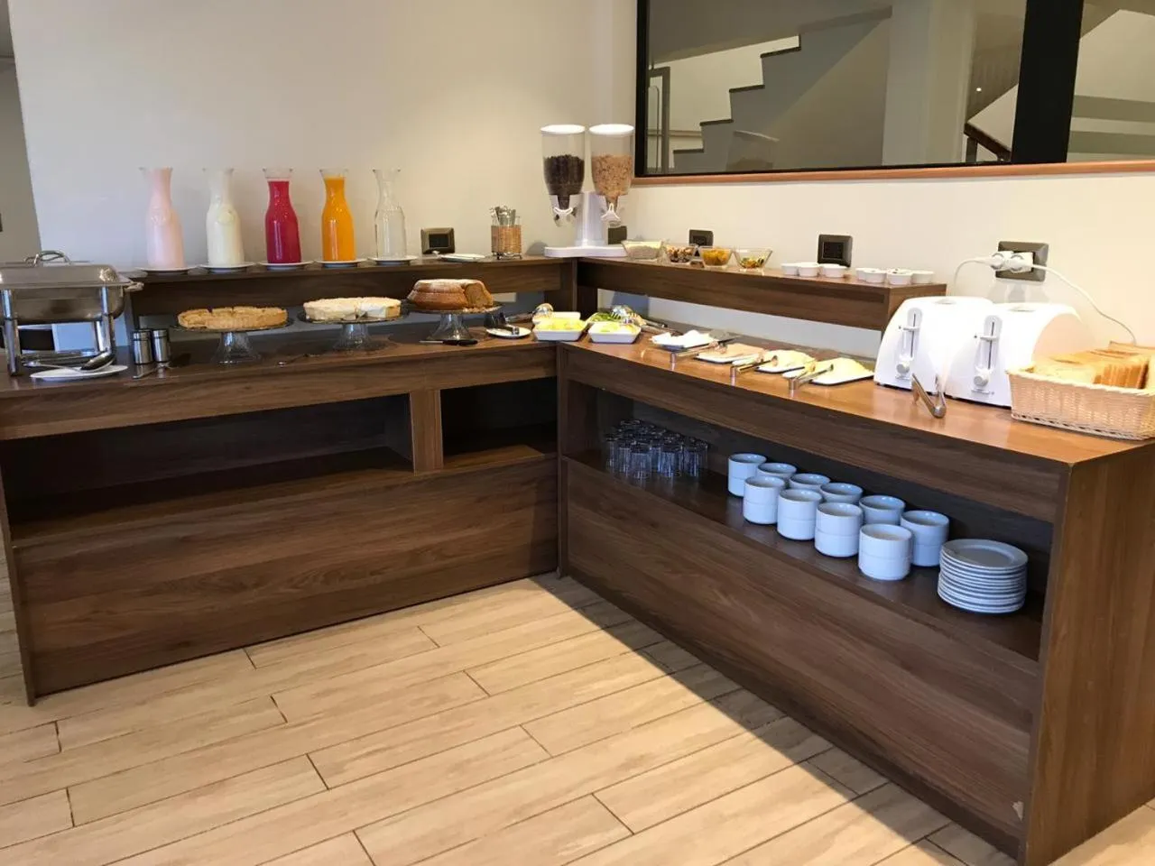 Coffee/tea facilities in KU Hotel Turismo Temuco