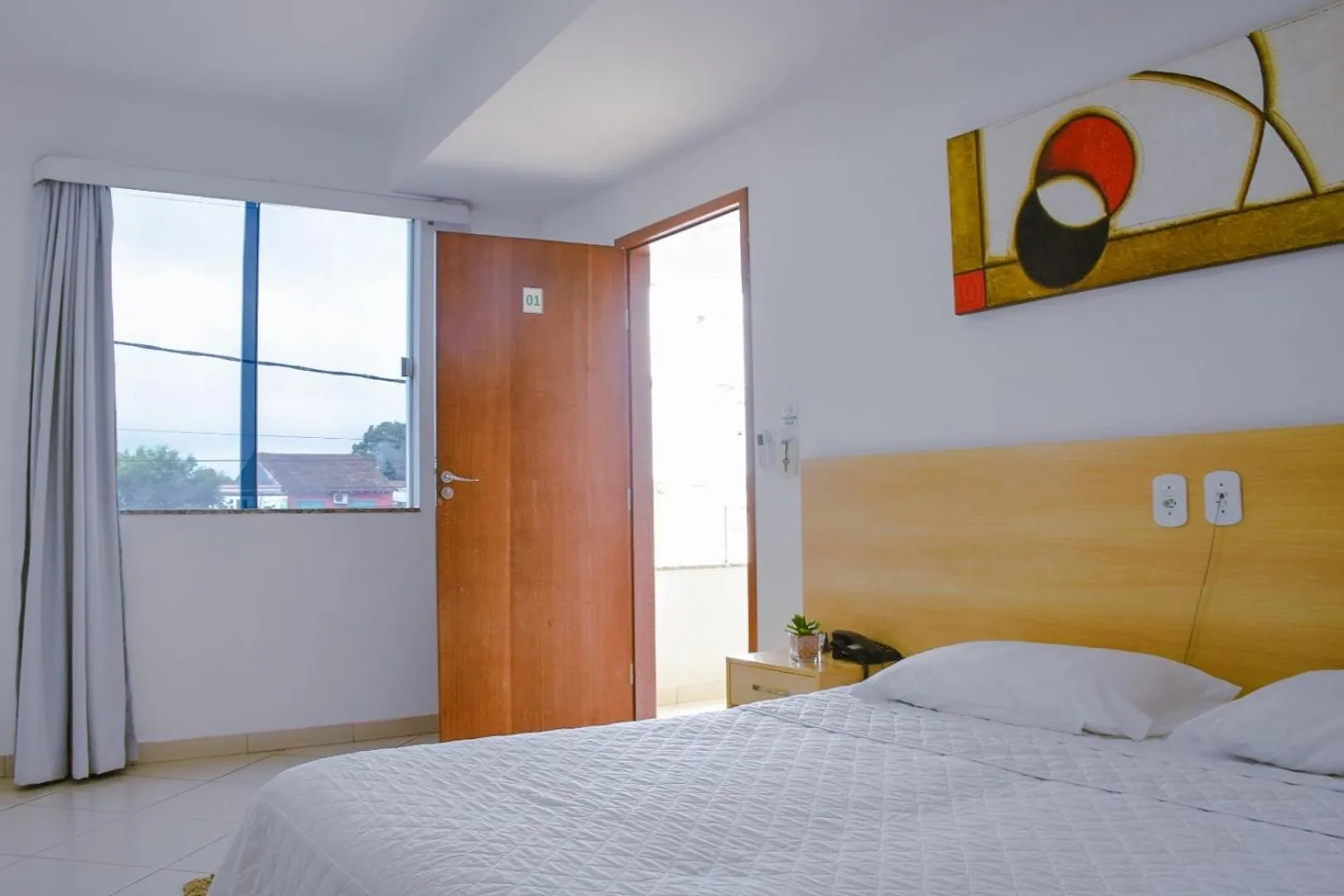 Street view, Bed in Pioneiro Hotel