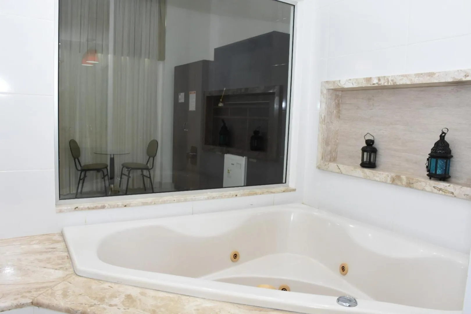 Bathroom in Pioneiro Hotel