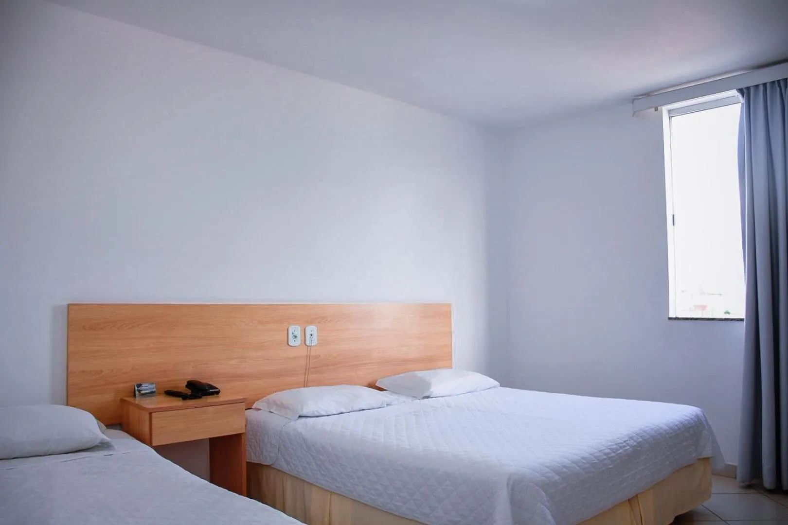 Bedroom, Bed in Pioneiro Hotel