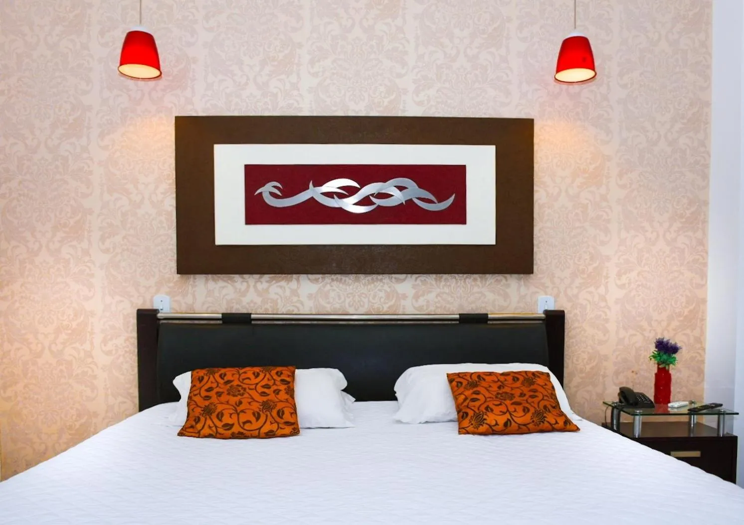 Bedroom, Bed in Pioneiro Hotel