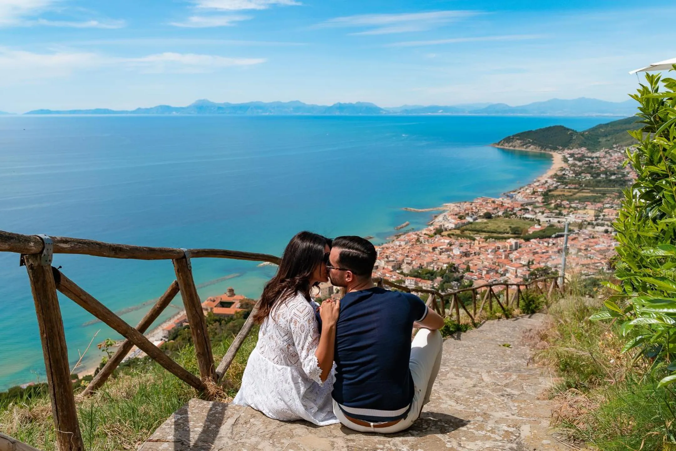 Nearby landmark in Break for two