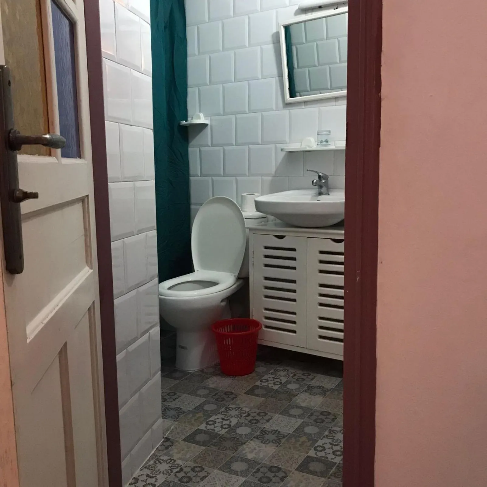 Bathroom in Hôtel Riad Gnaoua