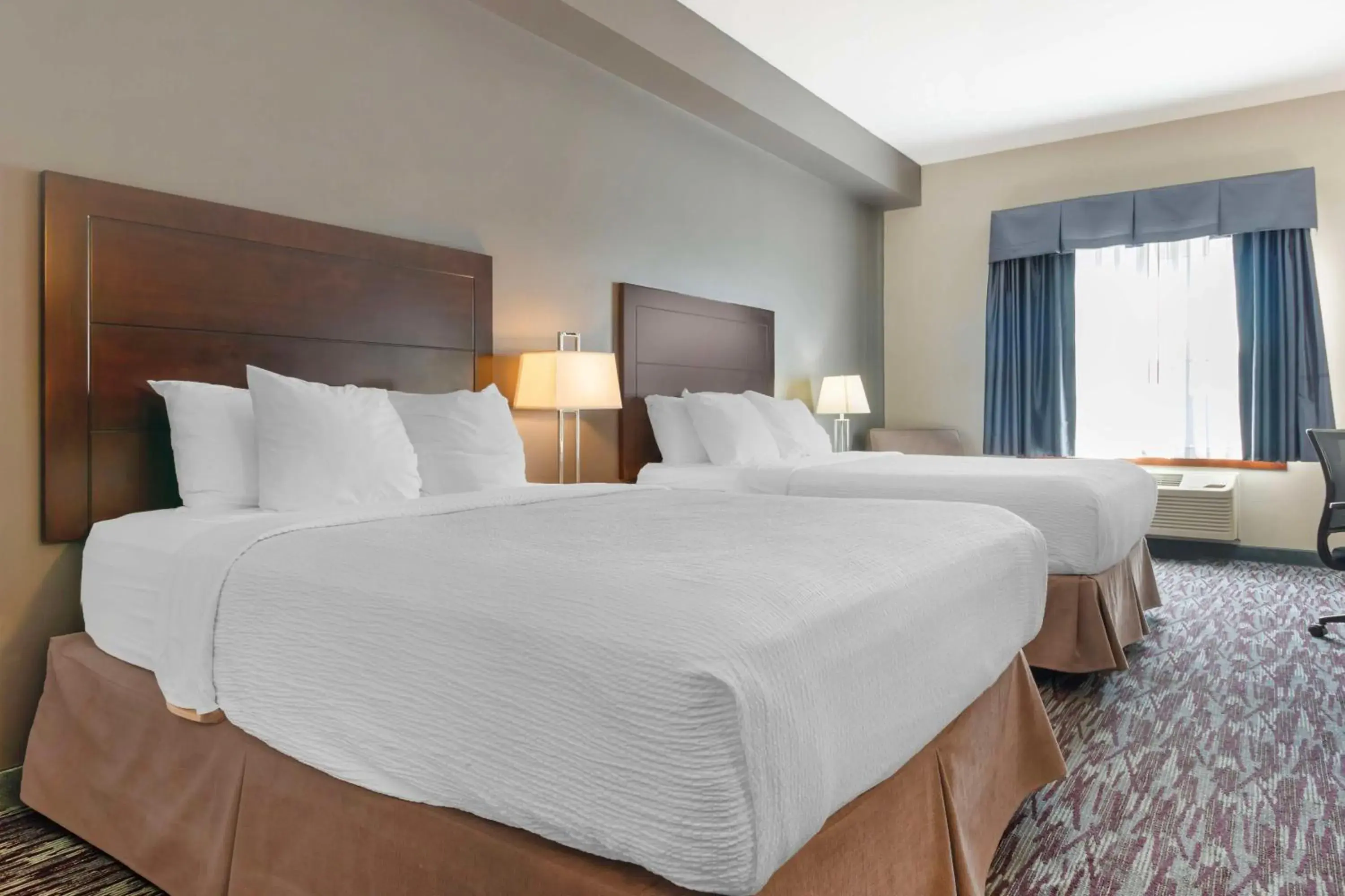 Queen Room with Two Queen Beds - Non-Smoking in Best Western Plus Brandon Inn Queen Room with Two Queen Beds - Non-Smoking in Best Western Plus Brandon Inn