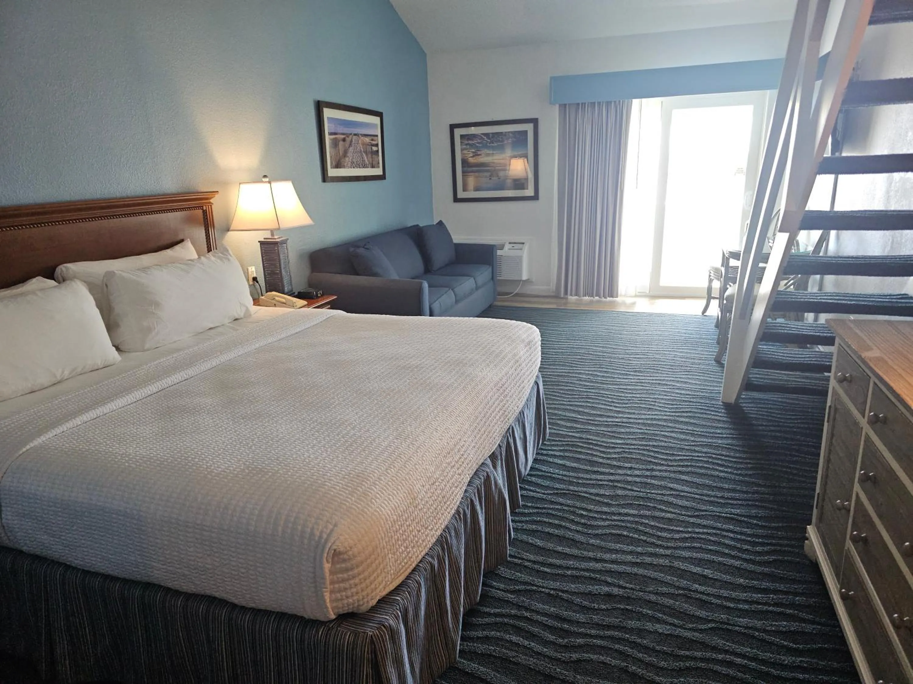 Bed in Surf Side Hotel