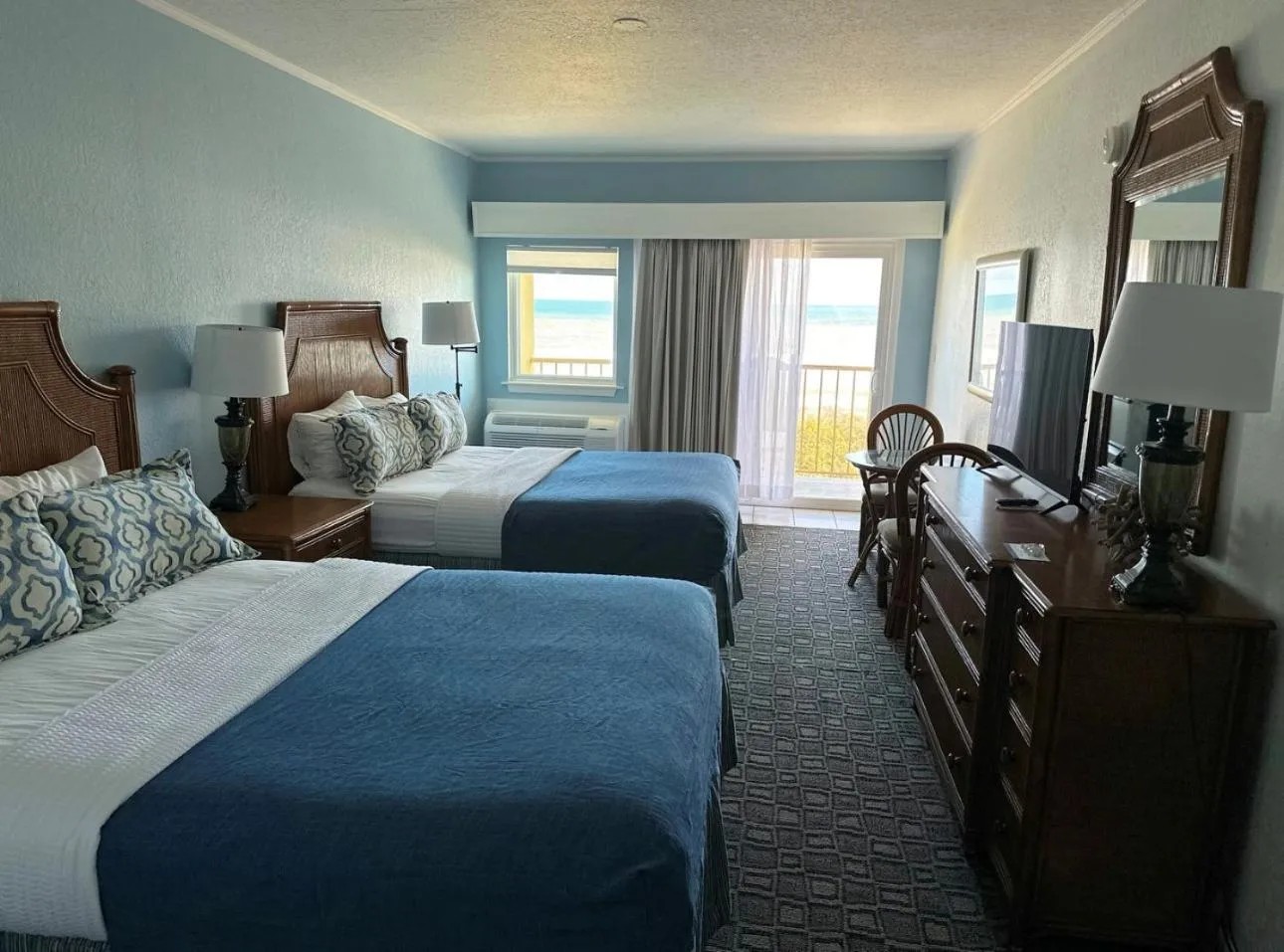 Bed in Surf Side Hotel