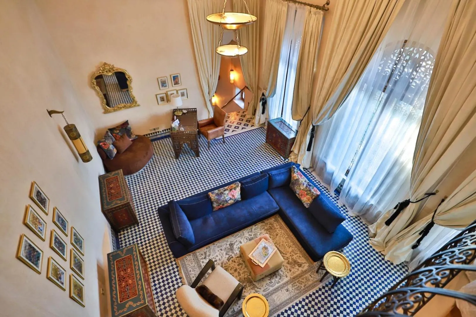 Bed in Riad Mayfez Suites & Spa