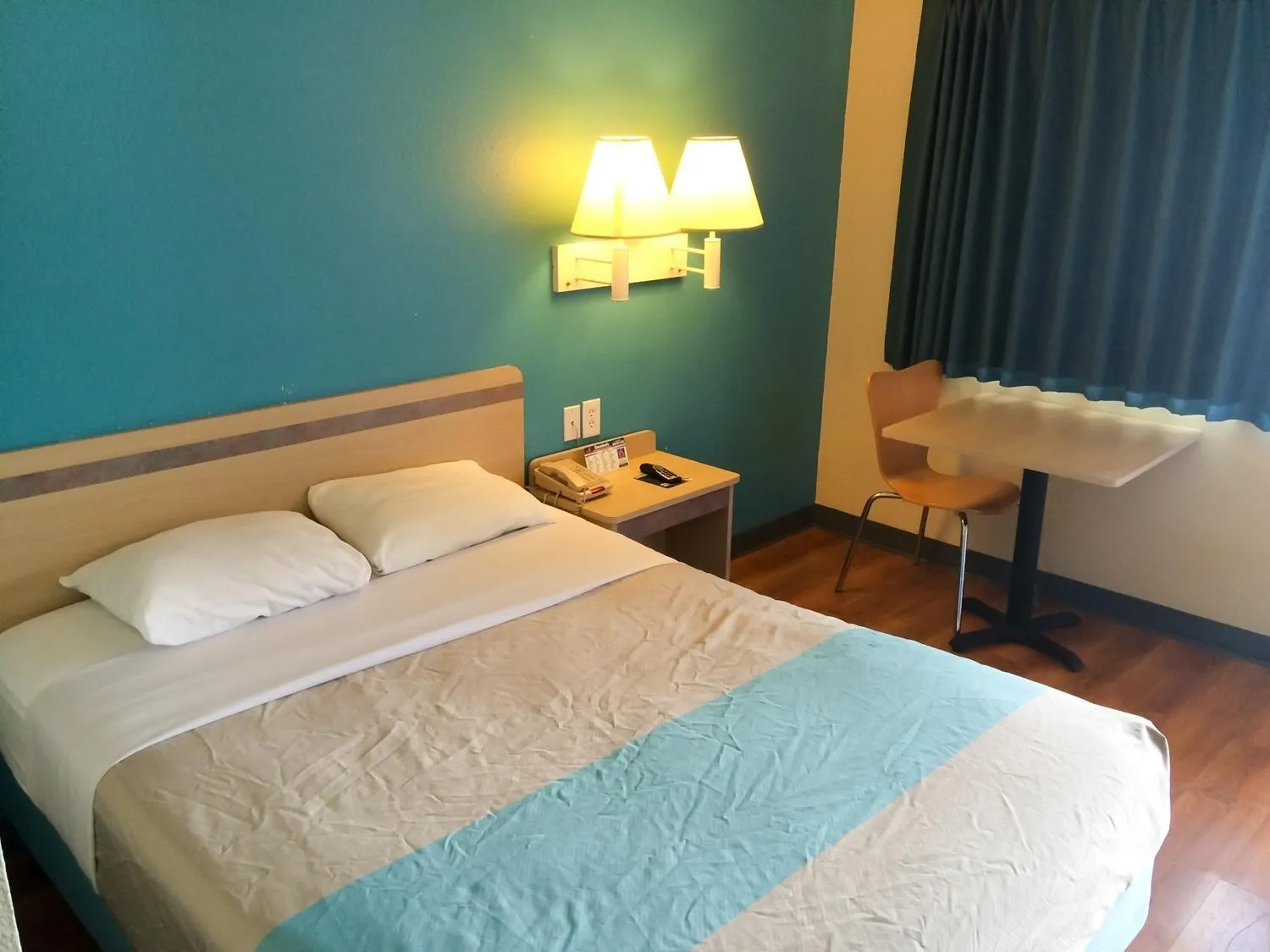 Bed in Motel 6 Fredericksburg, Va - North