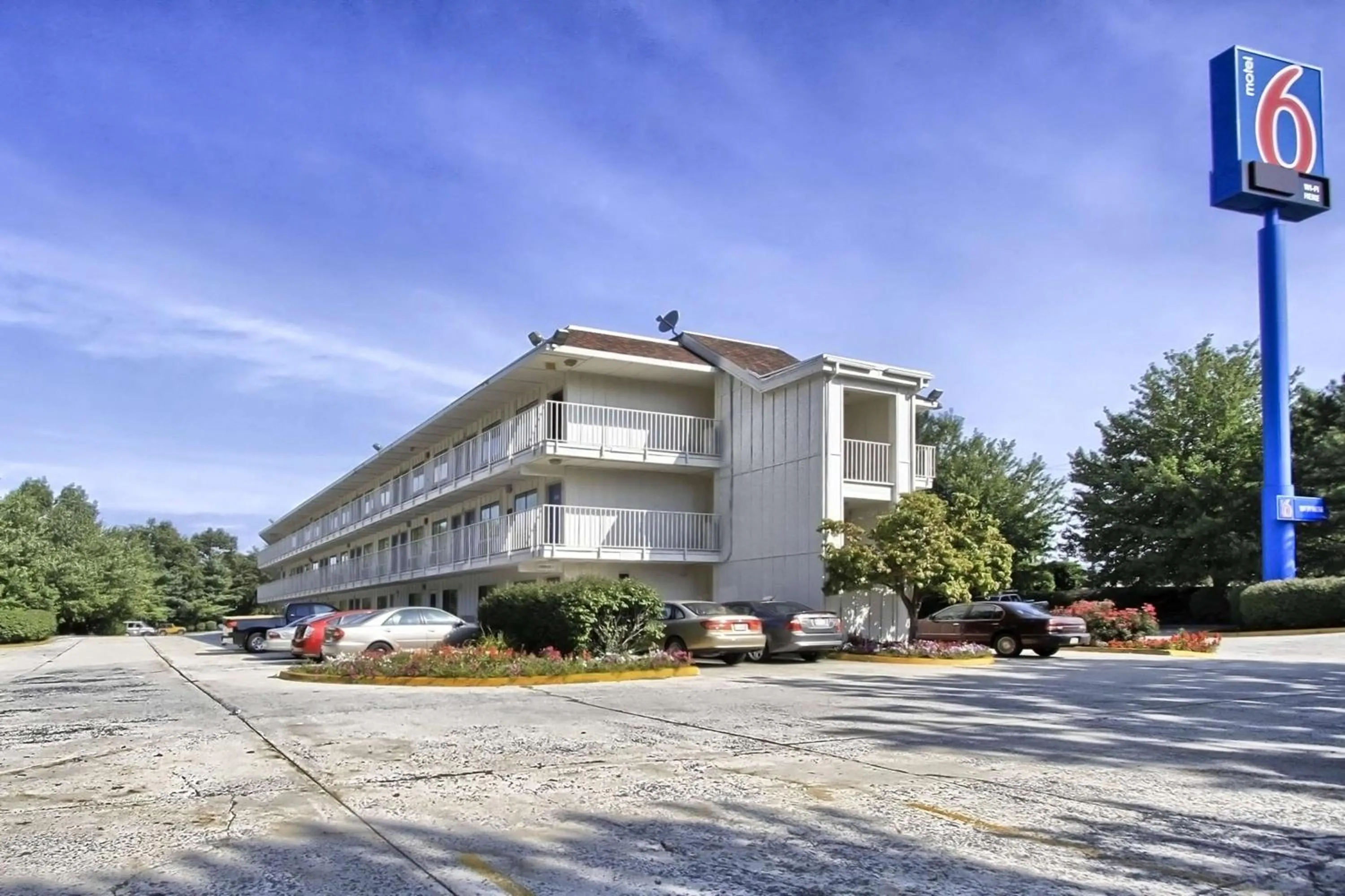 Property building in Motel 6-New Cumberland, PA - Harrisburg - Hershey South