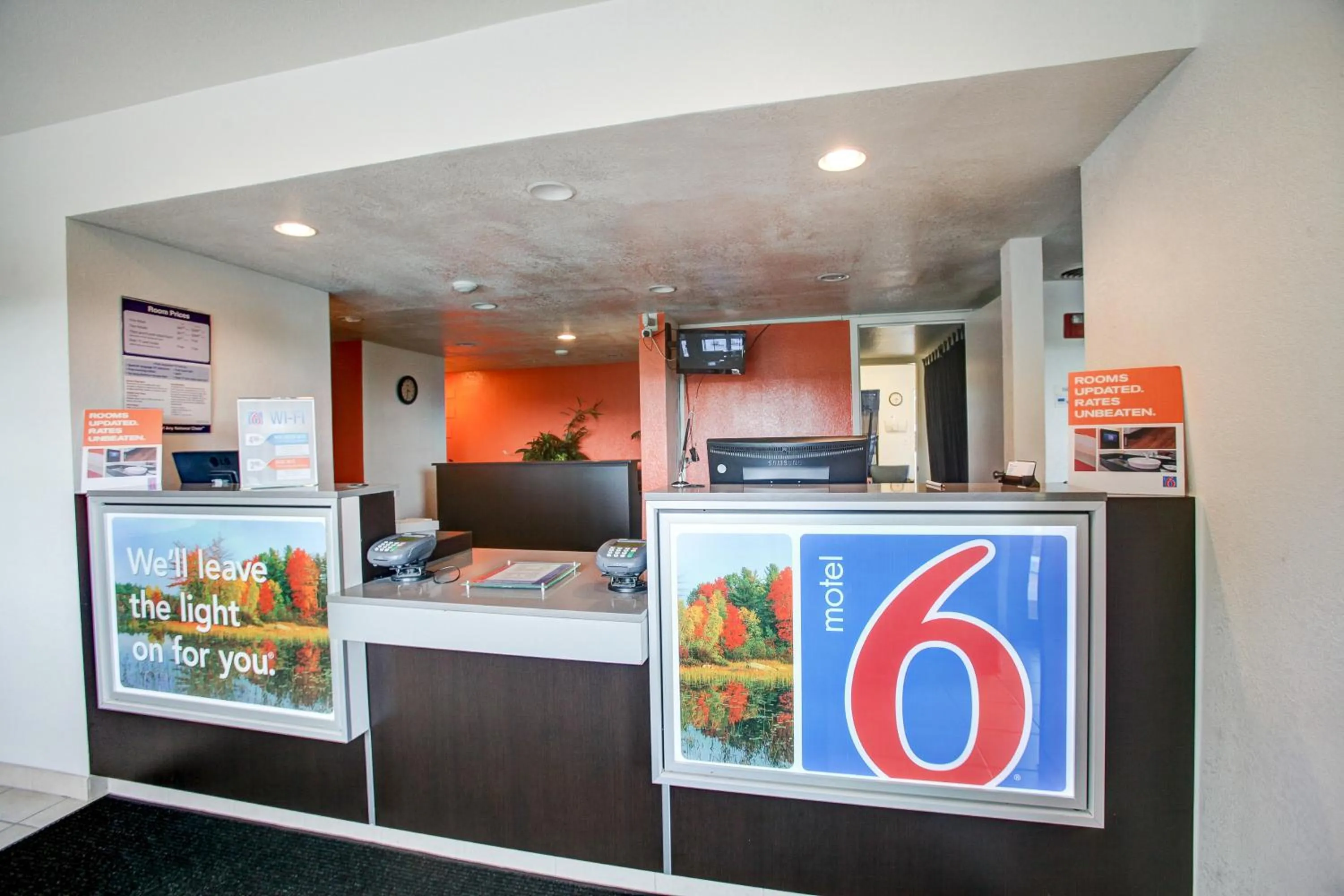 Lobby or reception in Motel 6-Elkton, MD