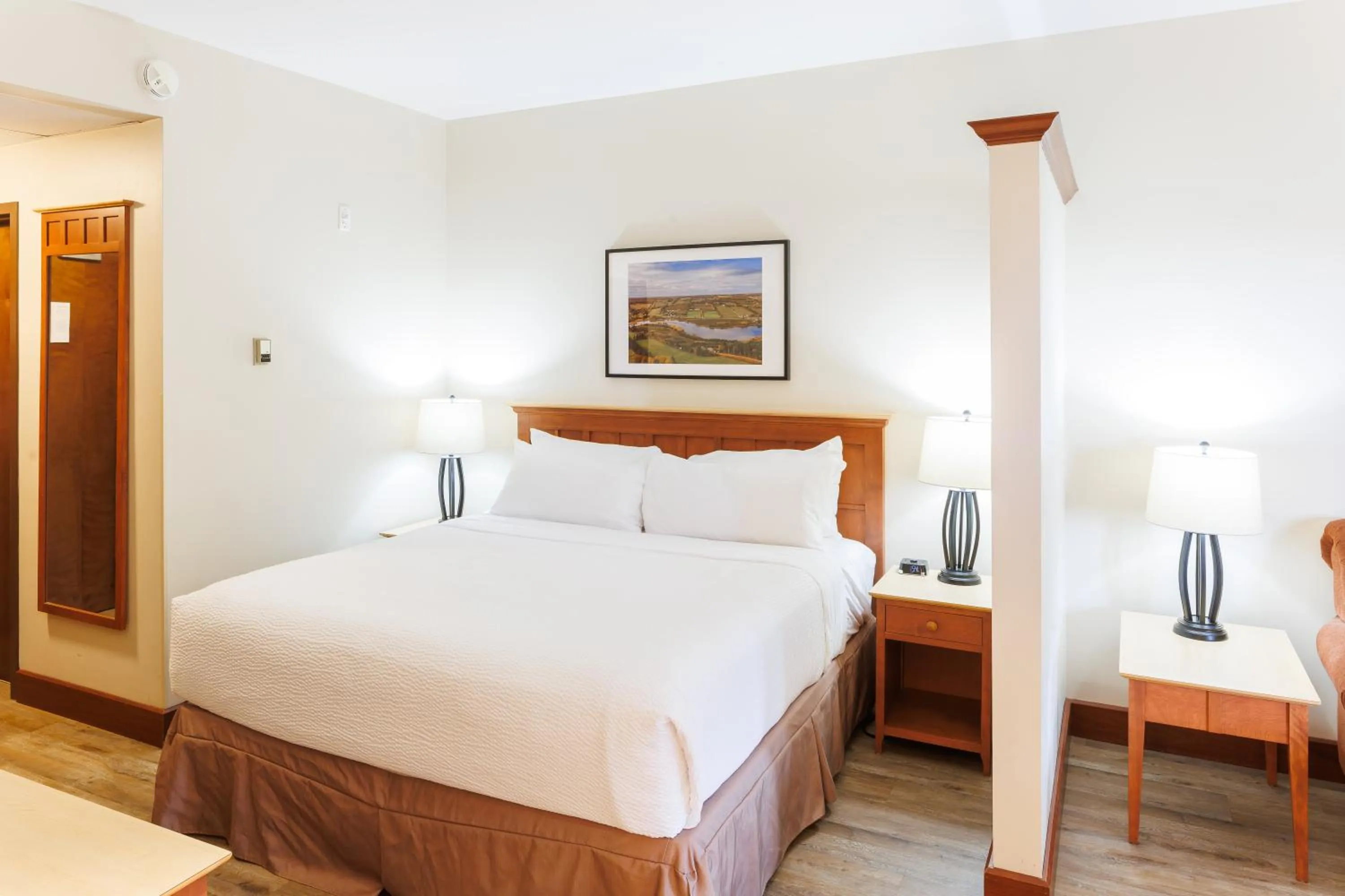 Bedroom, Bed in Rodd Brudenell River Resort