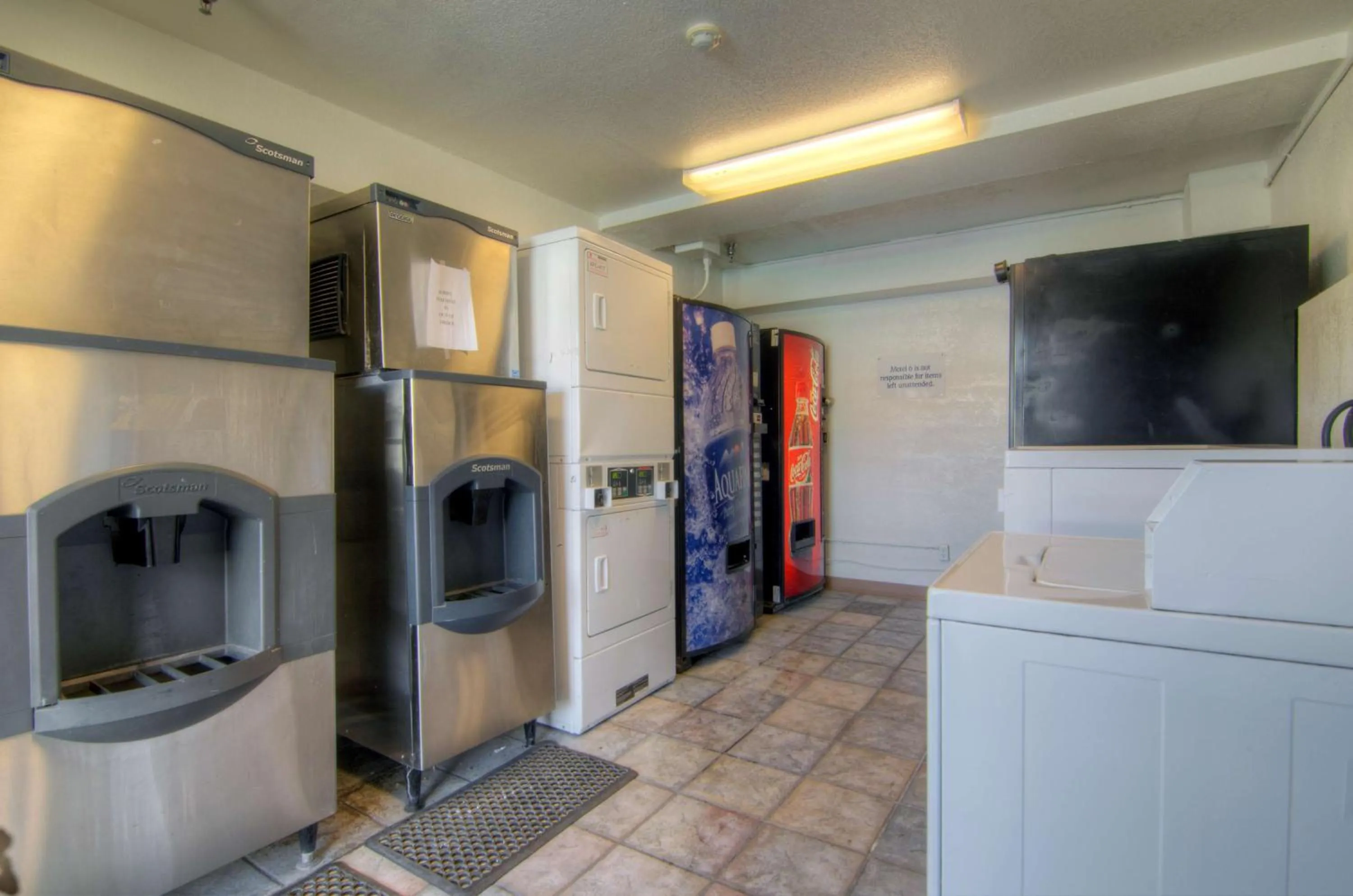 On site in Motel 6-Orlando, FL - Winter Park