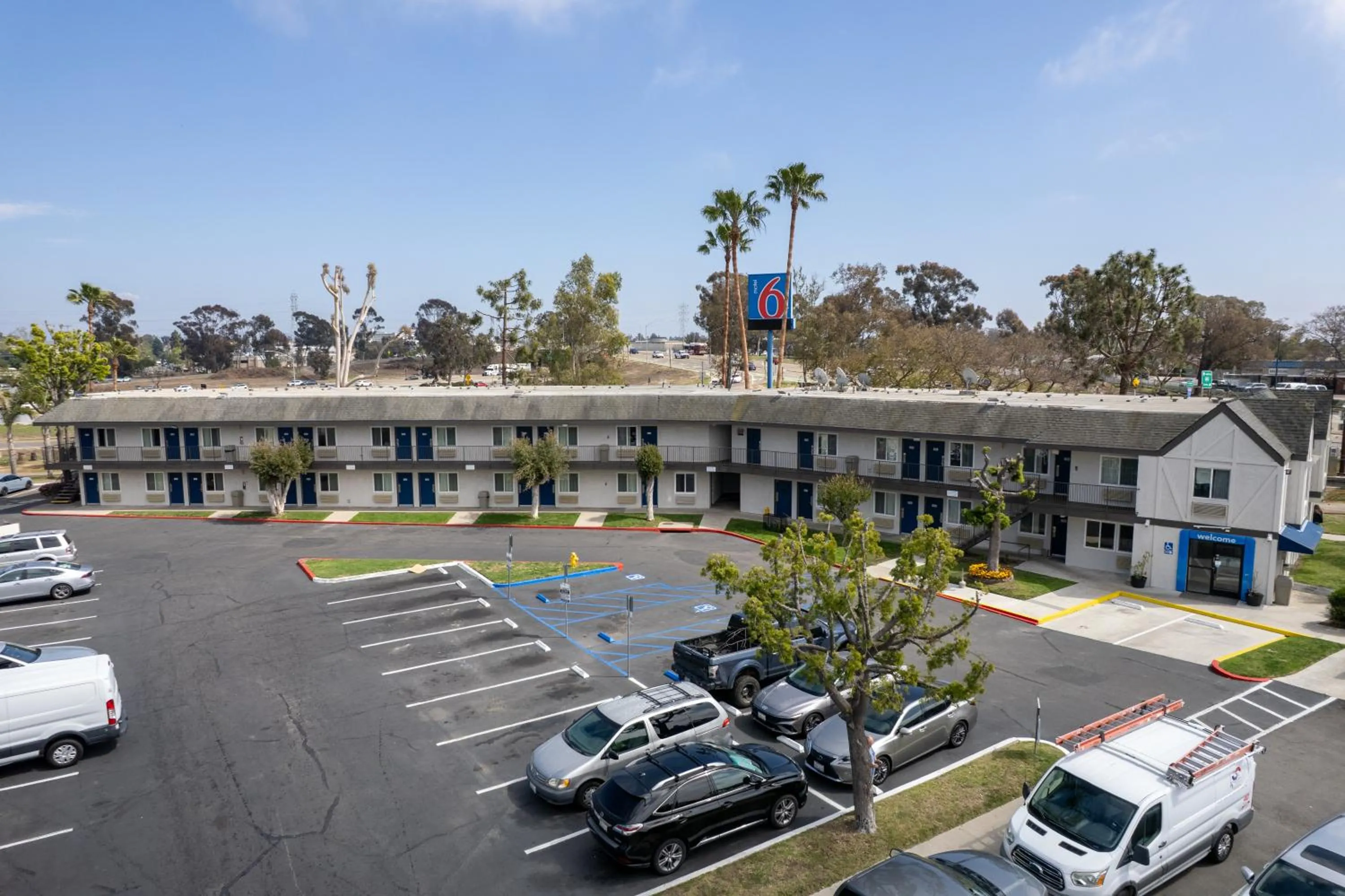 Property building in Motel 6-San Diego, CA - North