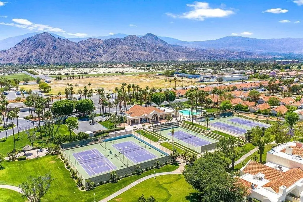 Desert Breezes Resort