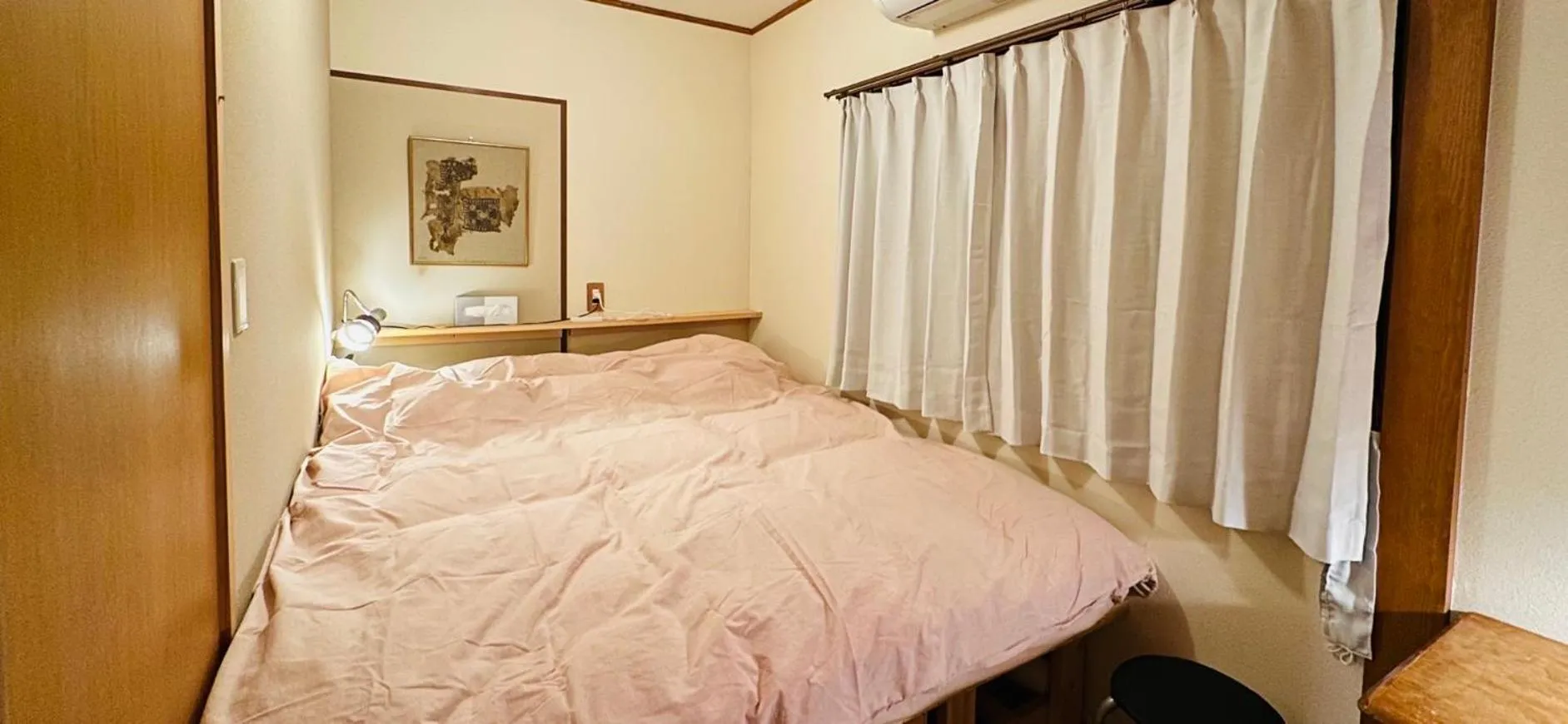 Bed in Atami Ikyuan 熱海一休庵