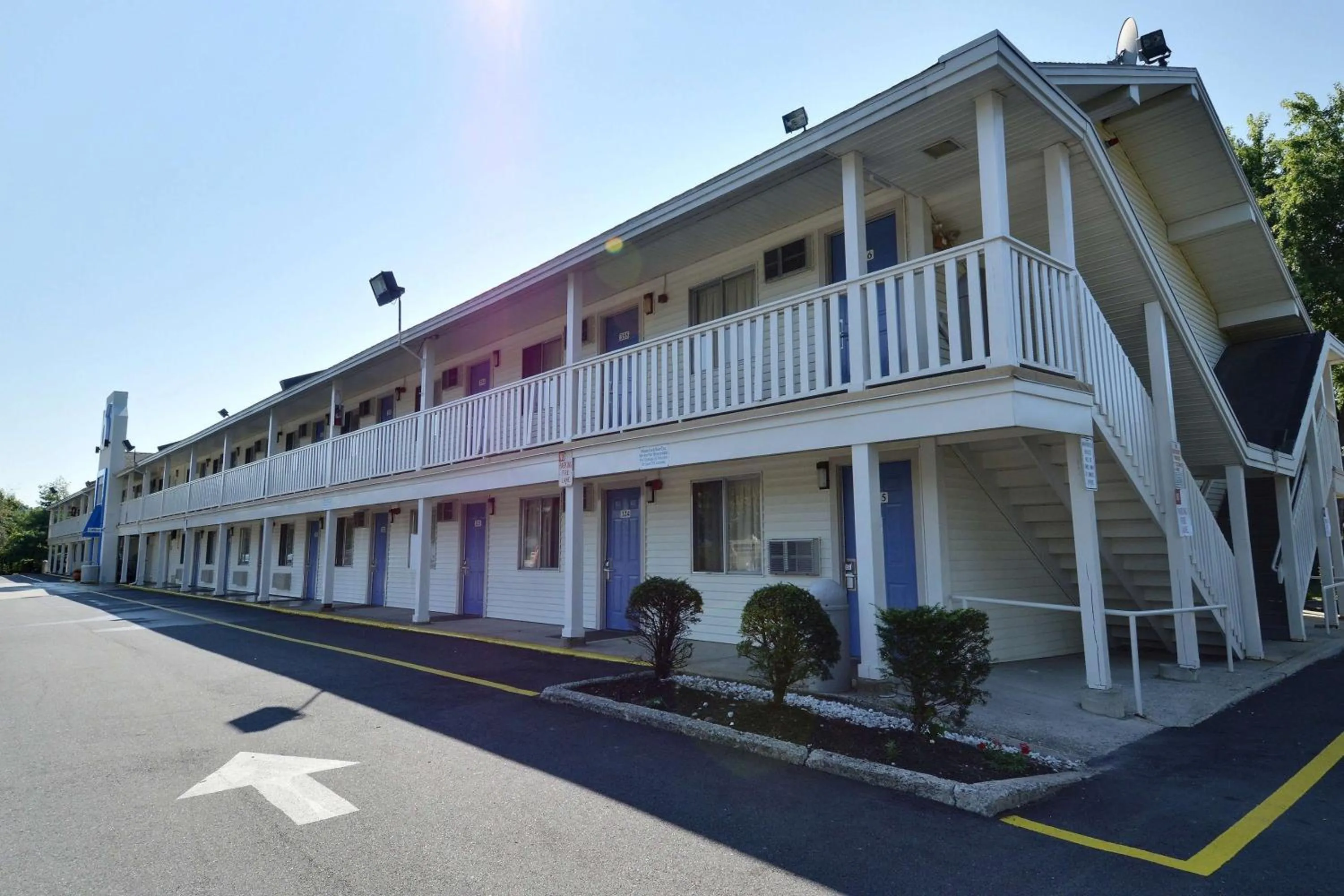 Property building in Motel 6-Nashua, NH