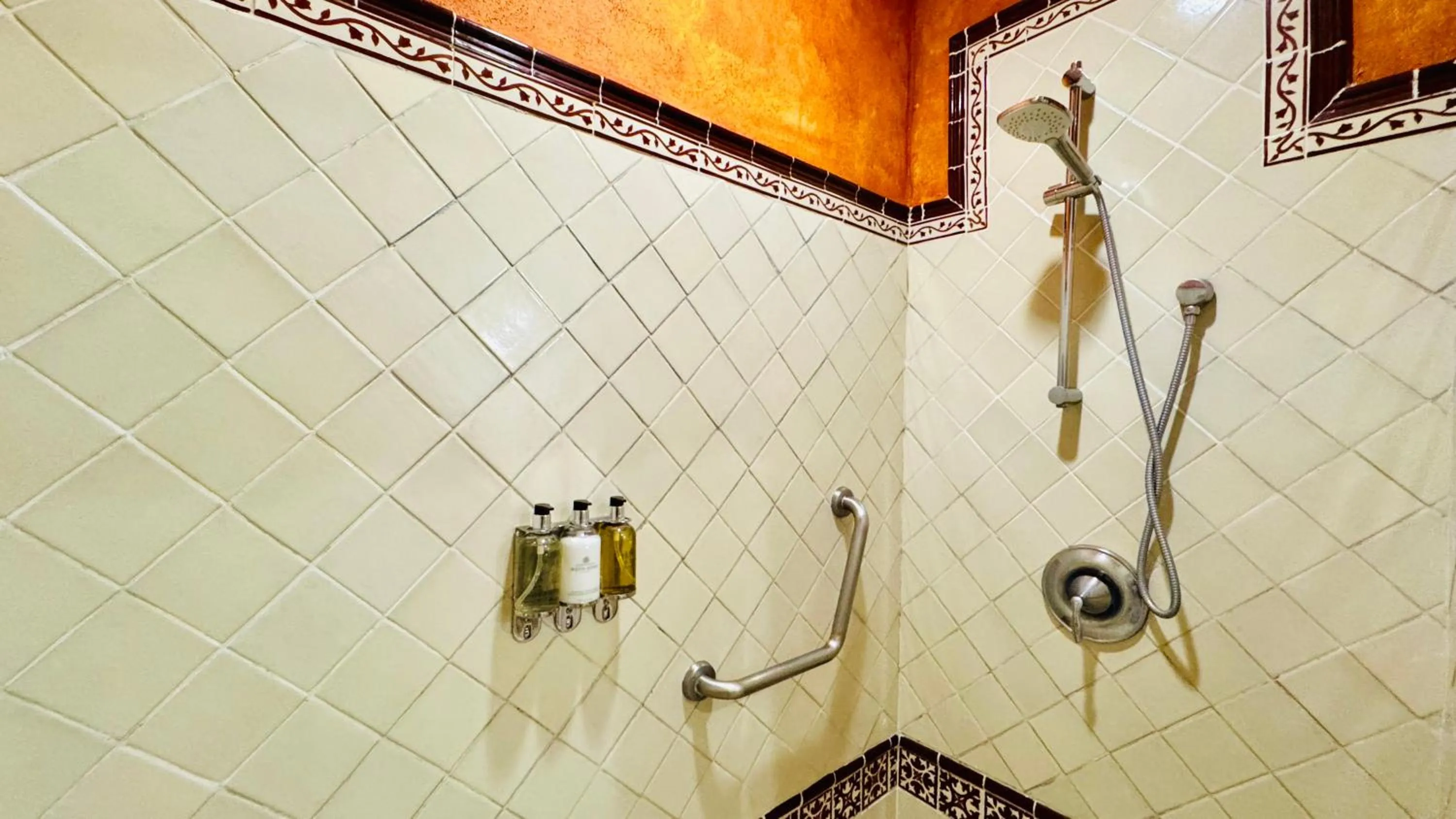 Bathroom in Hotel Casa Primavera Boutique & Spa