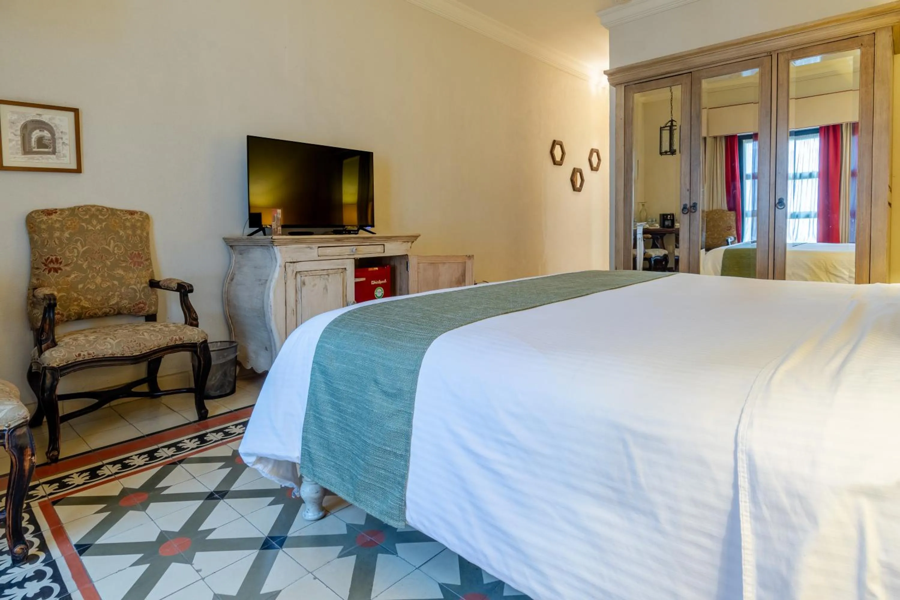 Photo of the whole room, Bed in Hotel Casa Primavera Boutique & Spa