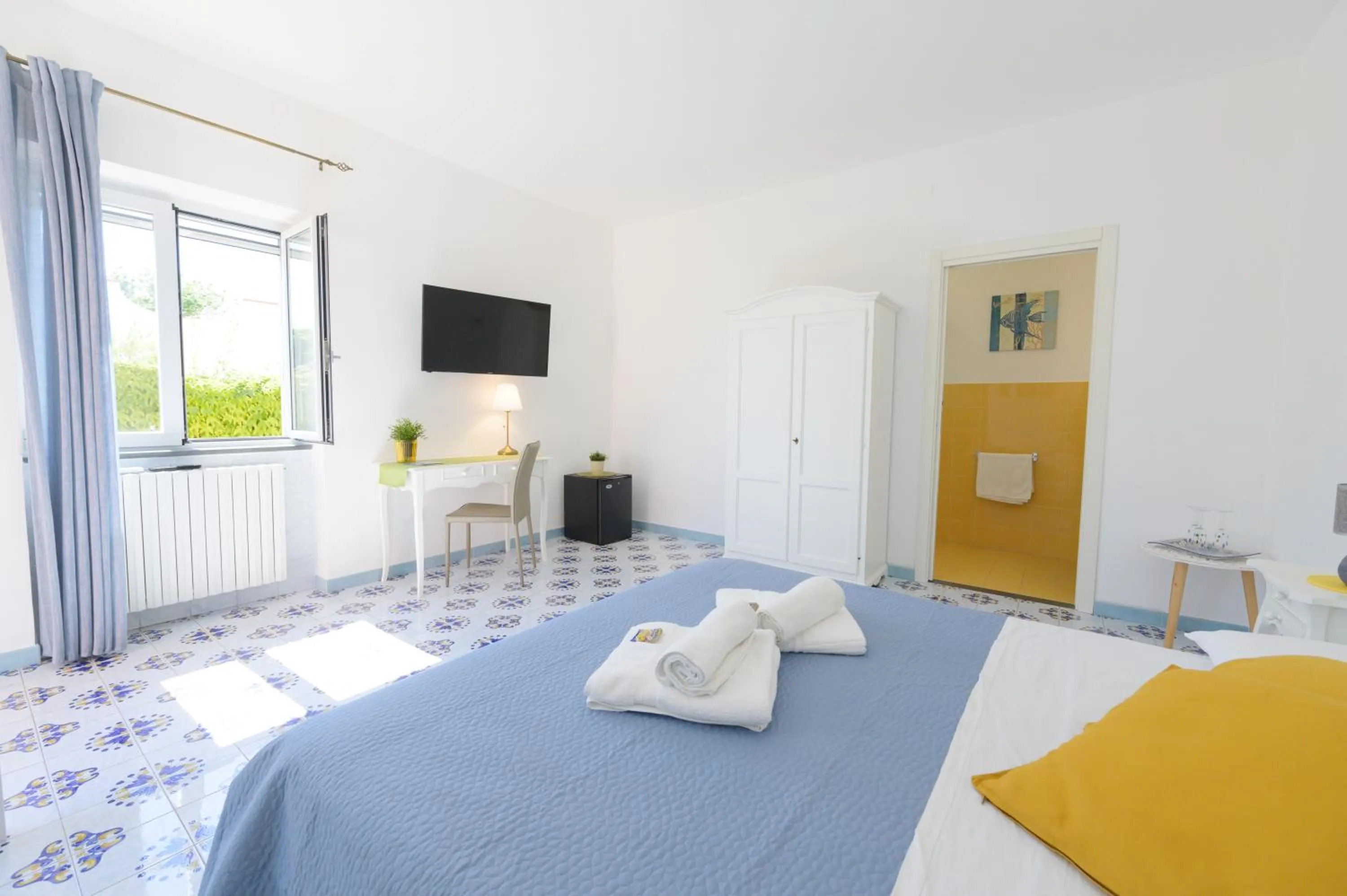 Bed in B&B Mediterraneo