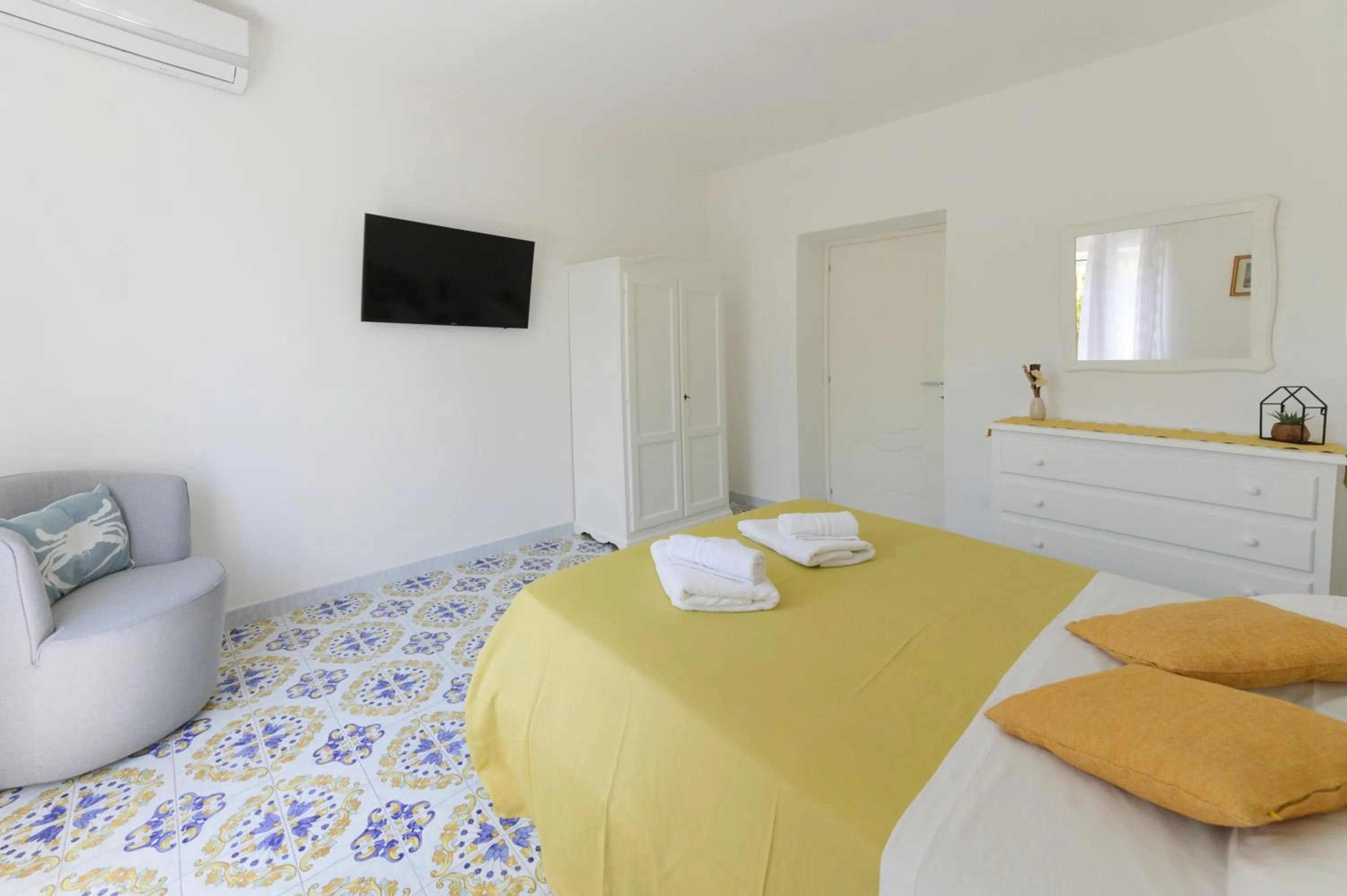 Bedroom, Bed in B&B Mediterraneo