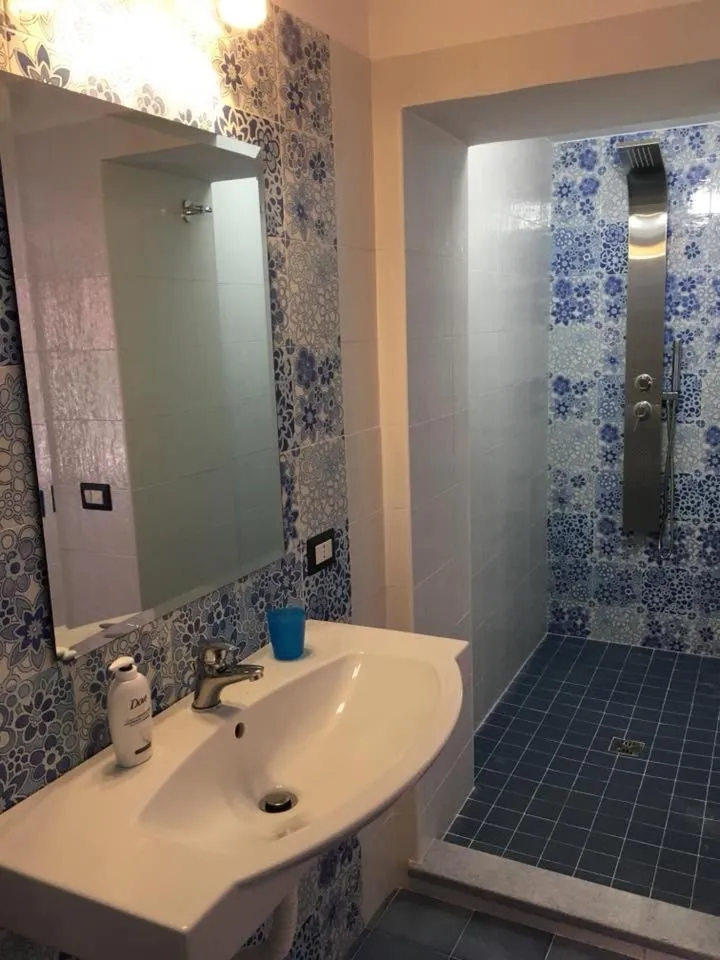 Bathroom in B&B Mediterraneo