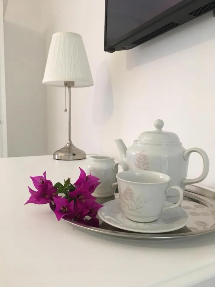 Coffee/tea facilities in B&B Mediterraneo