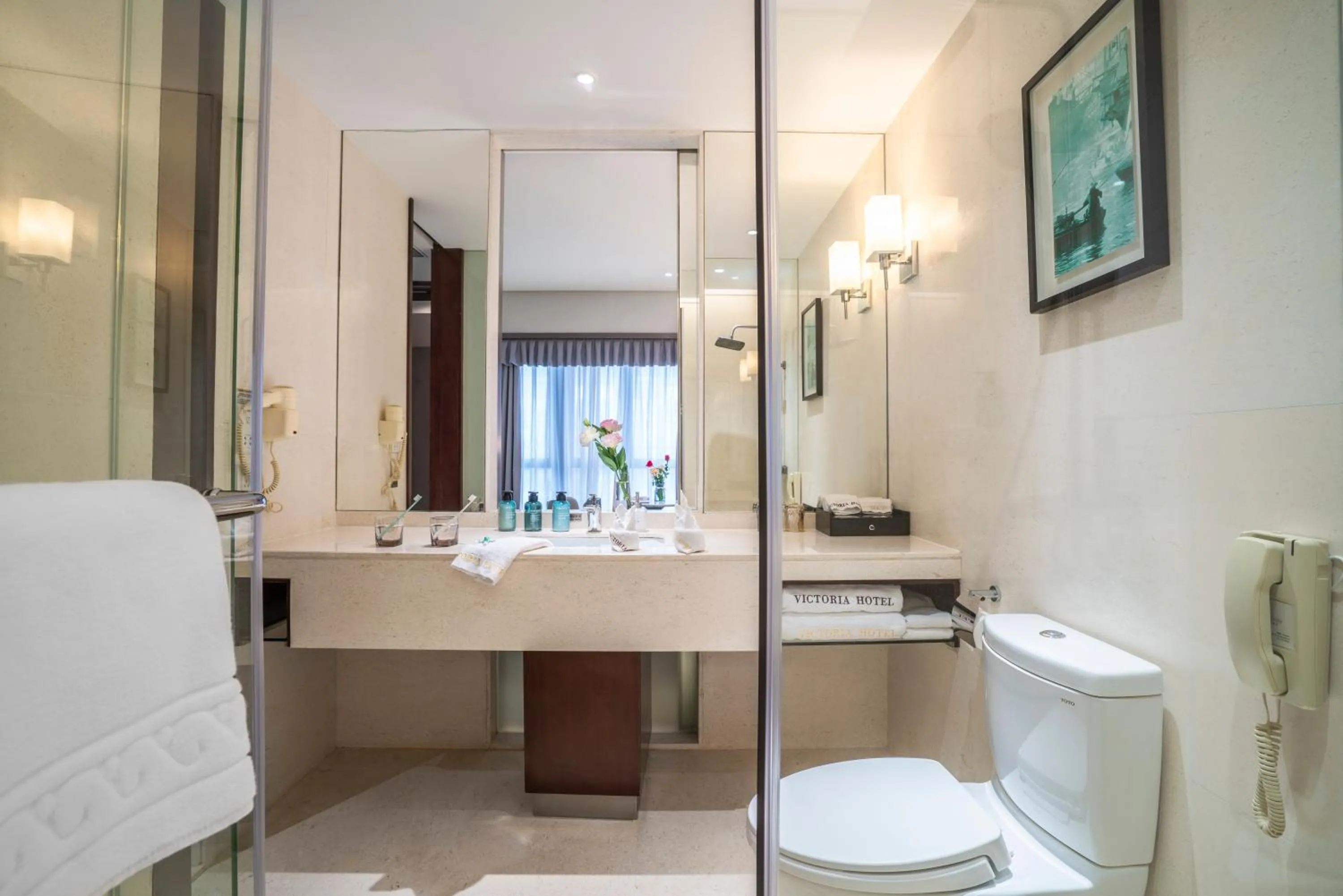 Shower in Victoria Hotel Guangzhou Zhujiang New Town