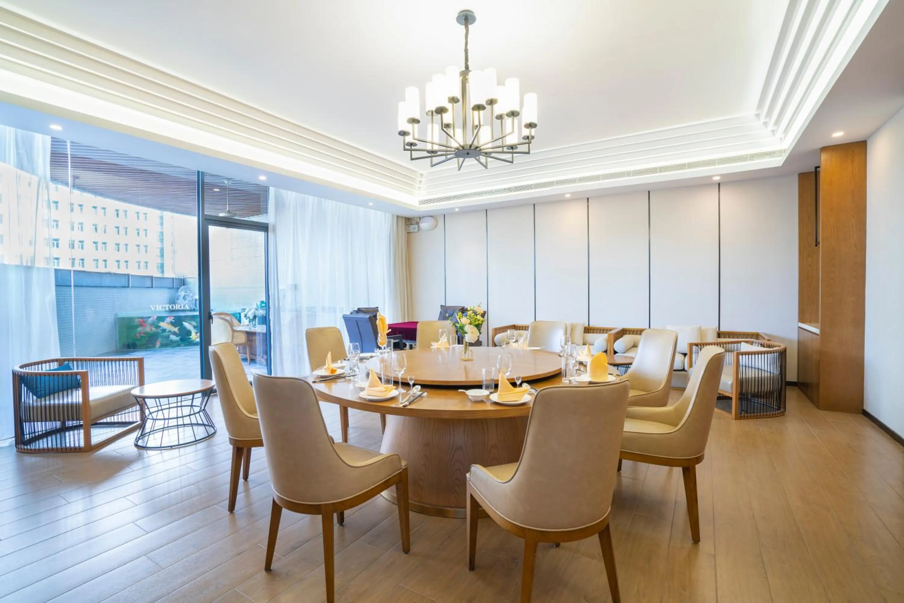 Dining area in Victoria Hotel Guangzhou Zhujiang New Town