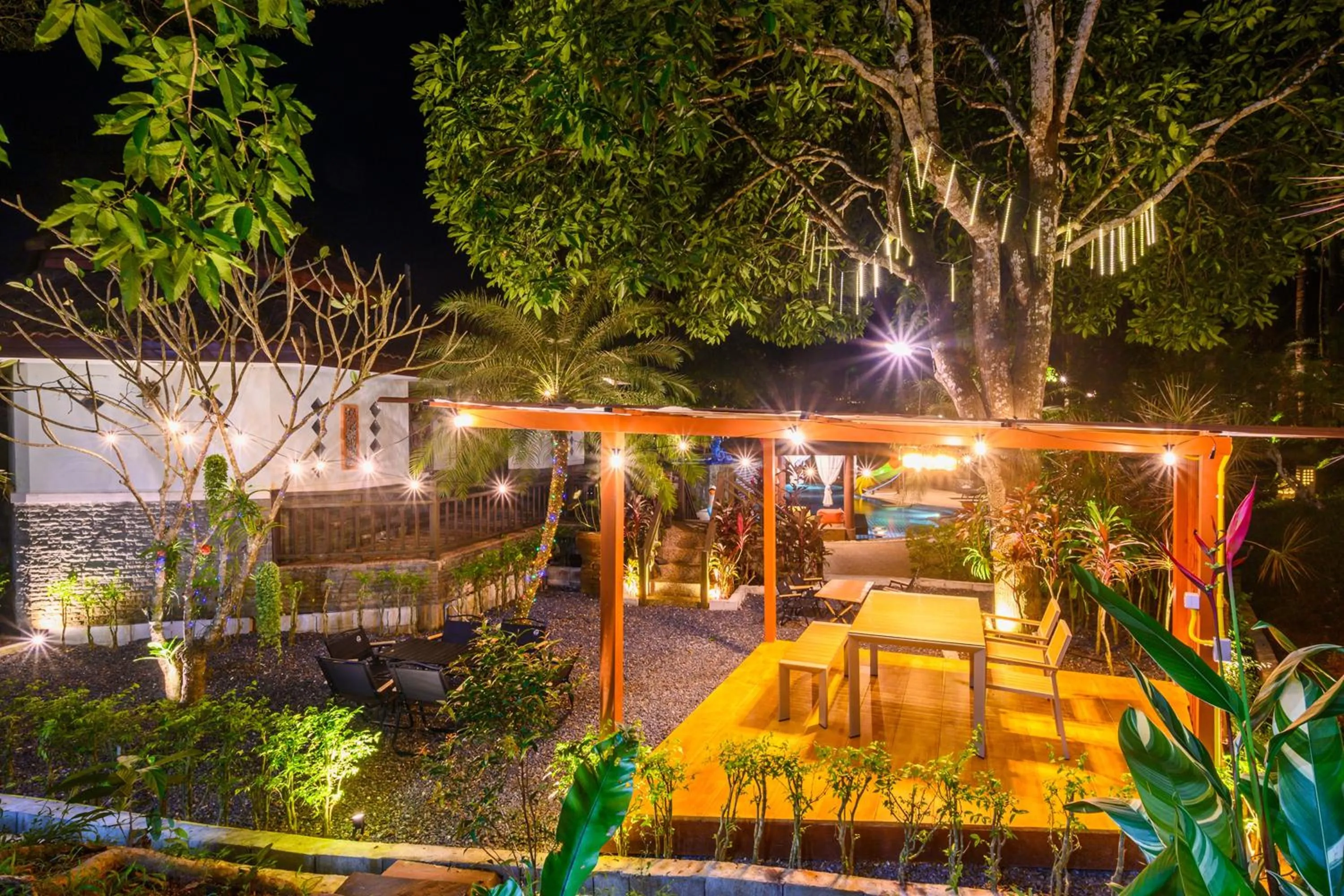 Area and facilities in Thai Modern Resort & Spa "Newly Renovated"