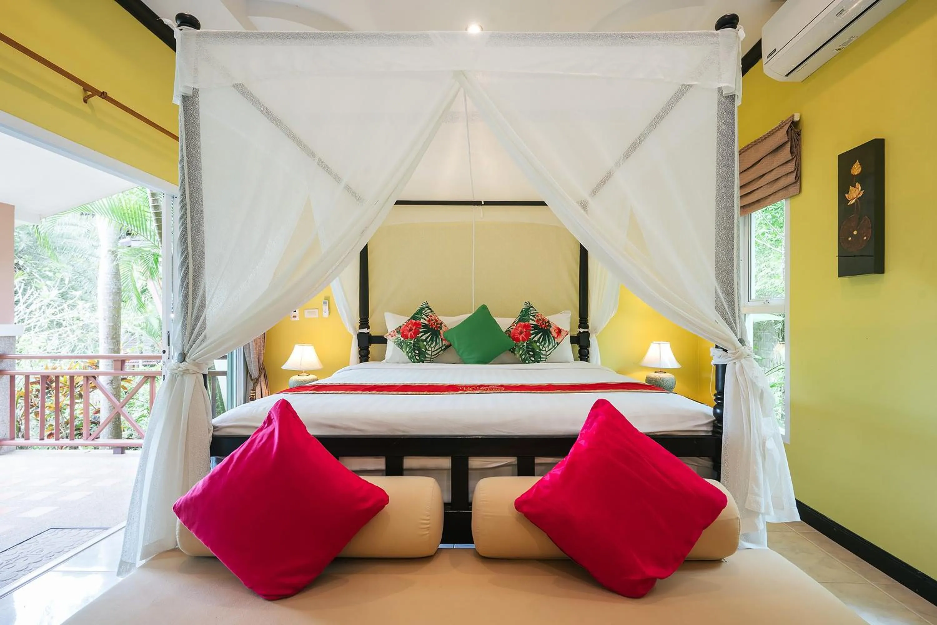 Bed in Thai Modern Resort & Spa "Newly Renovated"