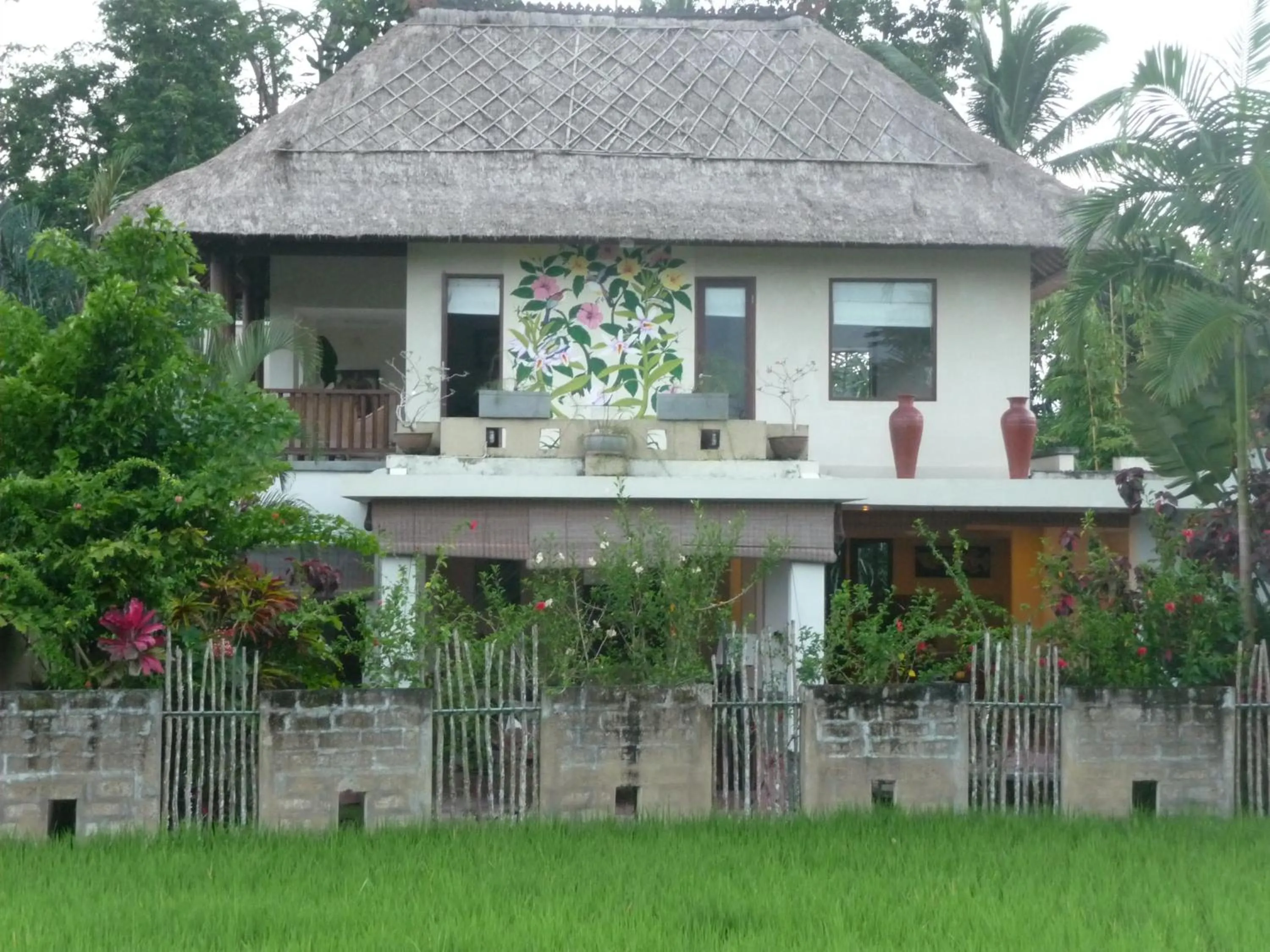 Property building in Villa Sebali
