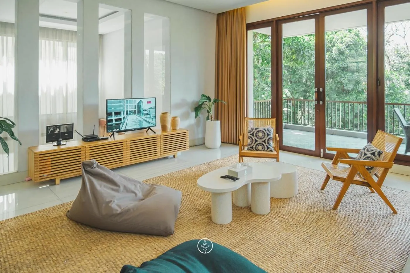 Living room in Jasmine cozy villa 3 bedrooms with a private heated swimming pool and a billiard table