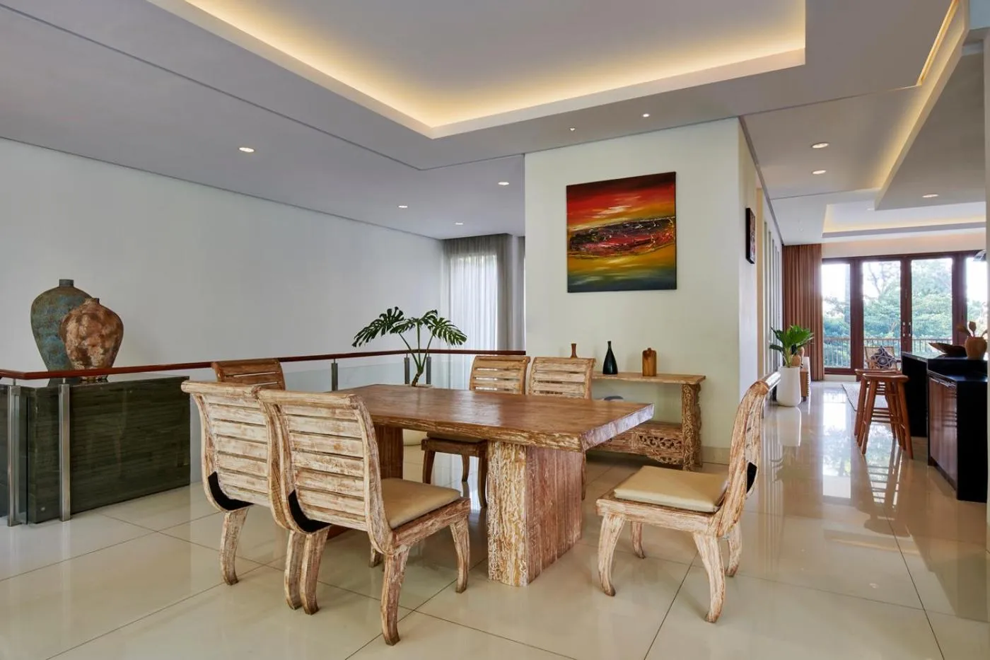 Dining area in Jasmine cozy villa 3 bedrooms with a private heated swimming pool and a billiard table