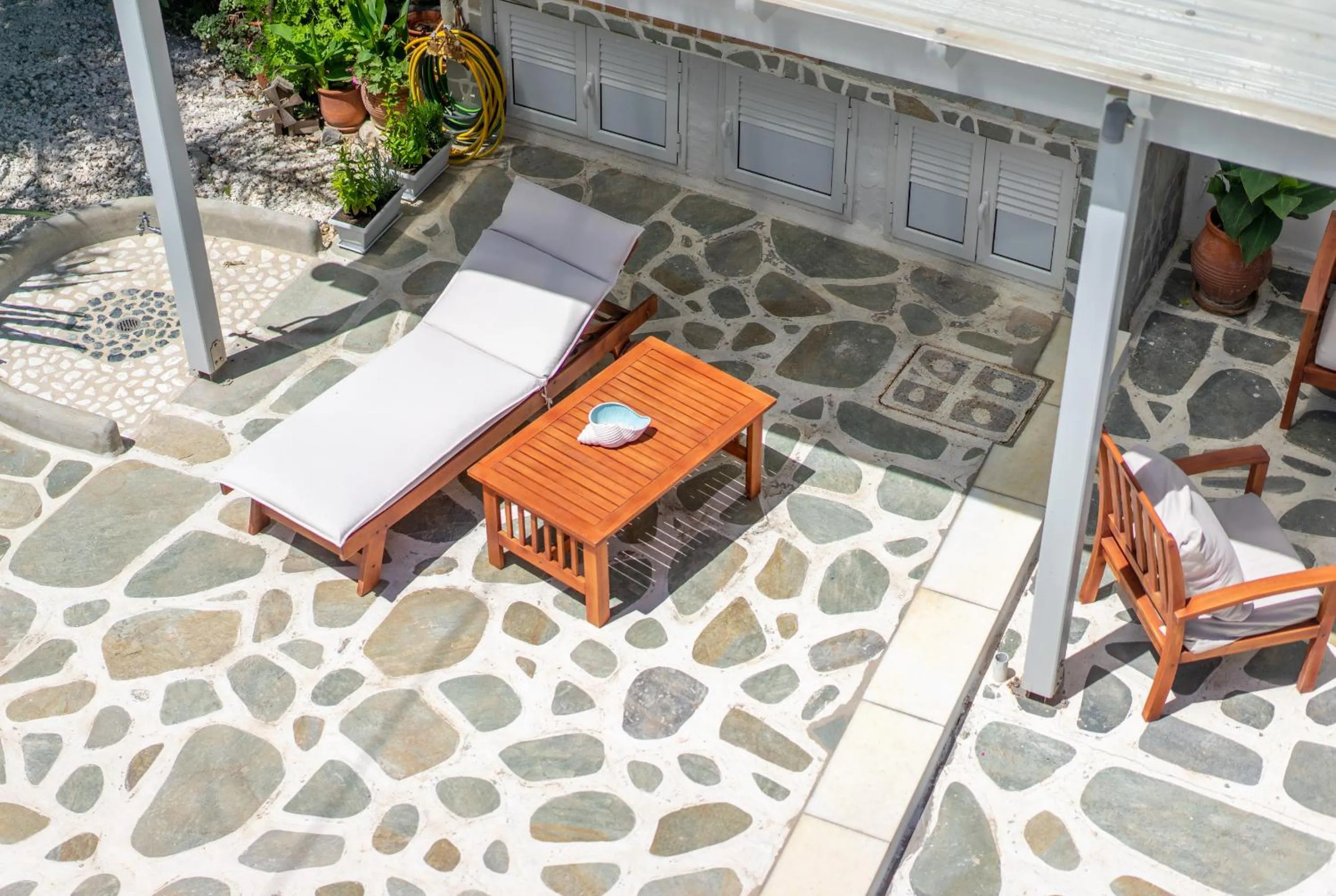 Property building in Marioly Studios