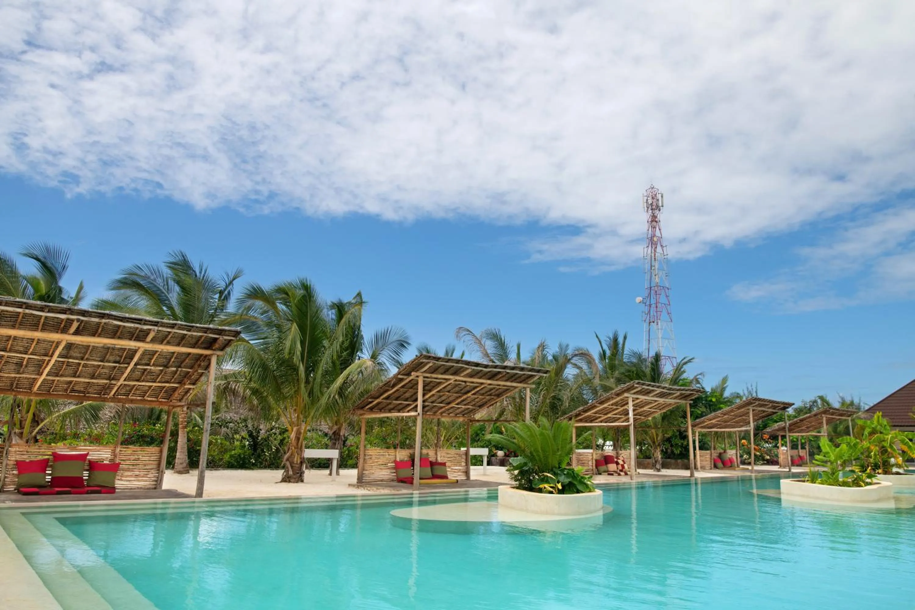 Swimming pool in Fun Beach Hotel