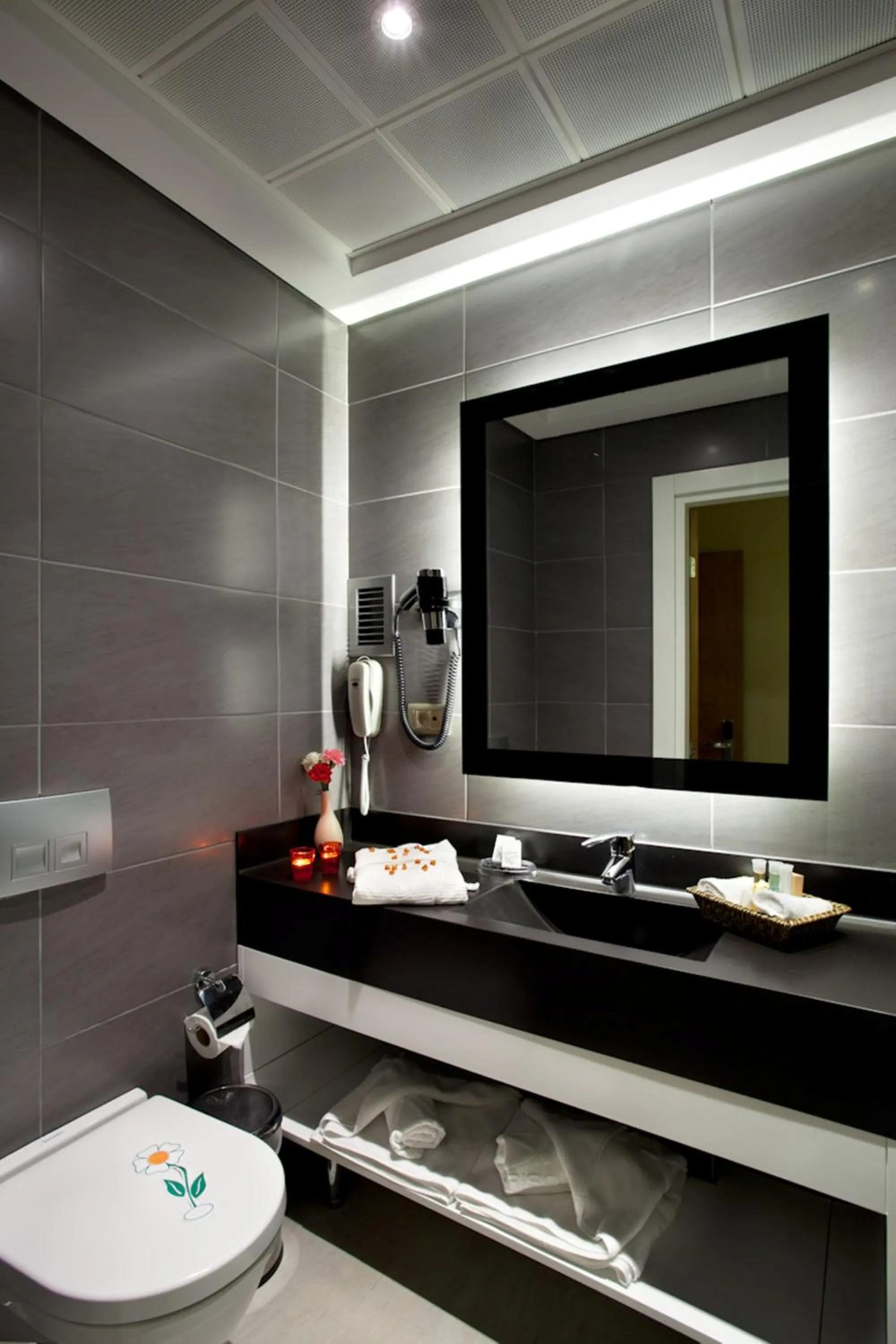 Bathroom in Sorriso Hotel