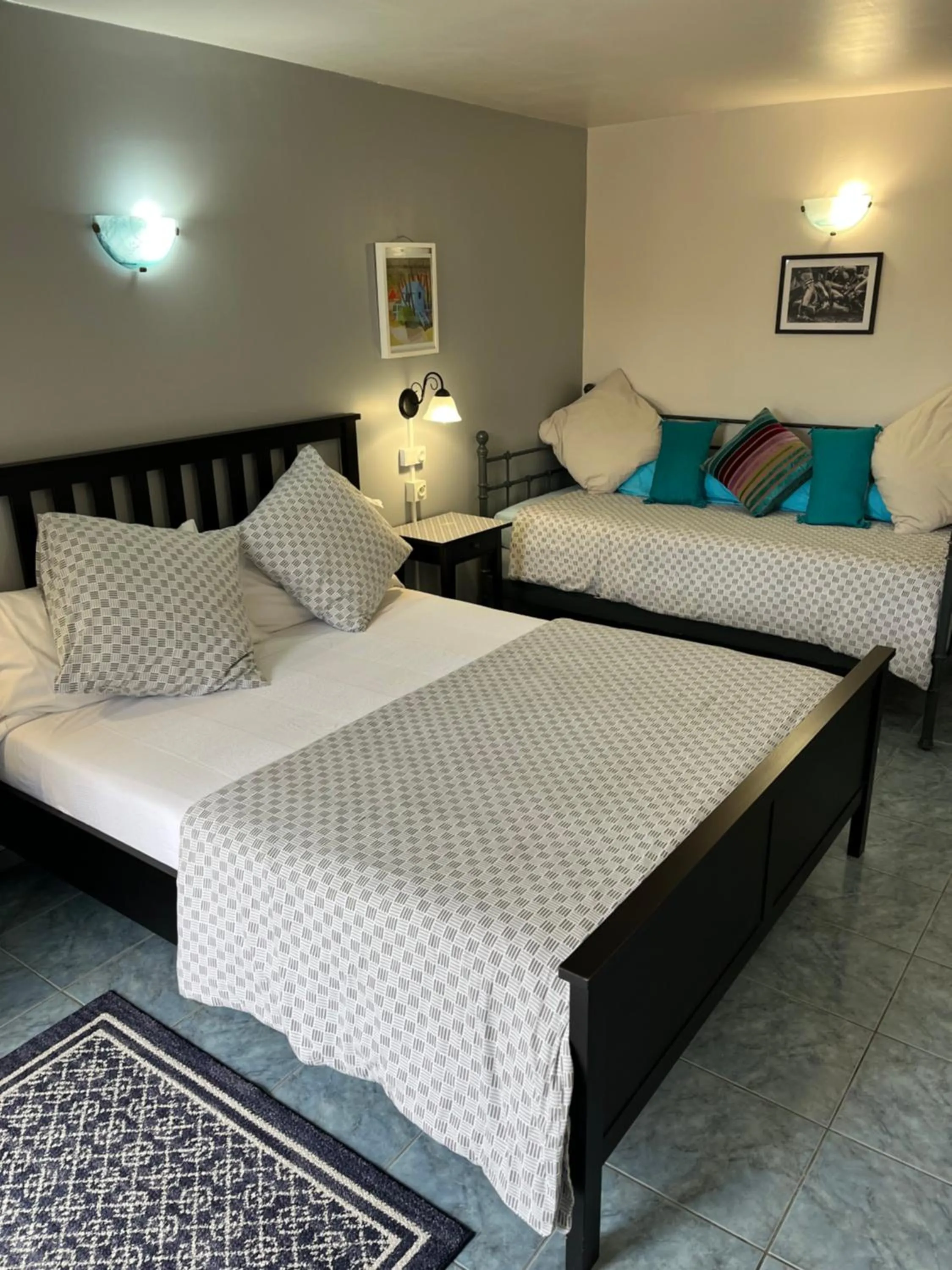 Mountain view, Bed in Domaine Lacoste