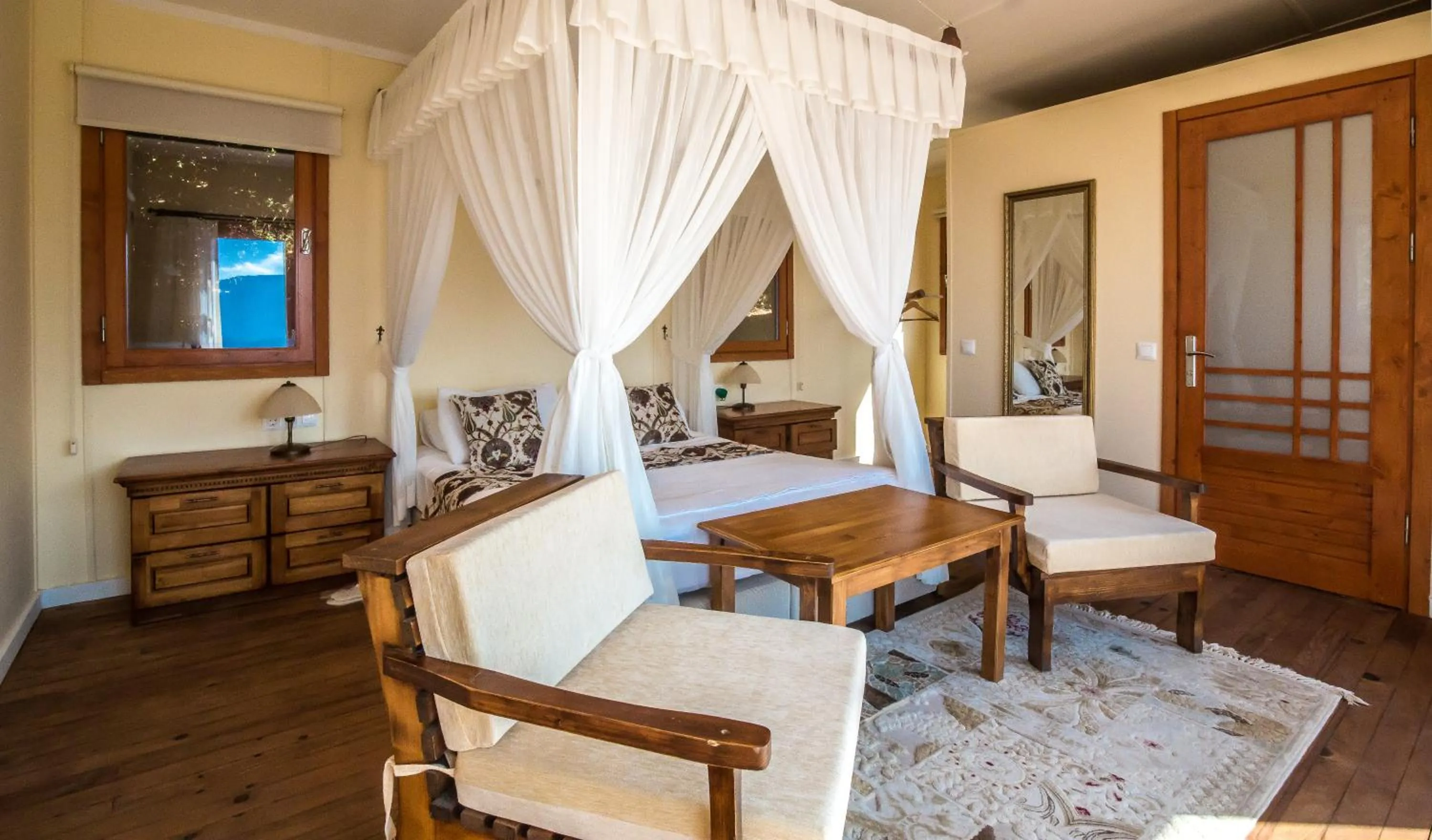 Photo of the whole room in Kabak Avalon Bungalows